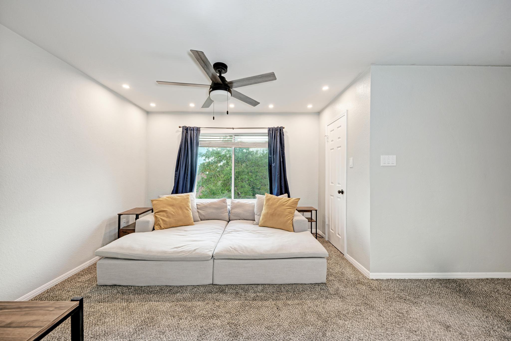 2508 Eastwood Ln, Round Rock, TX 78664