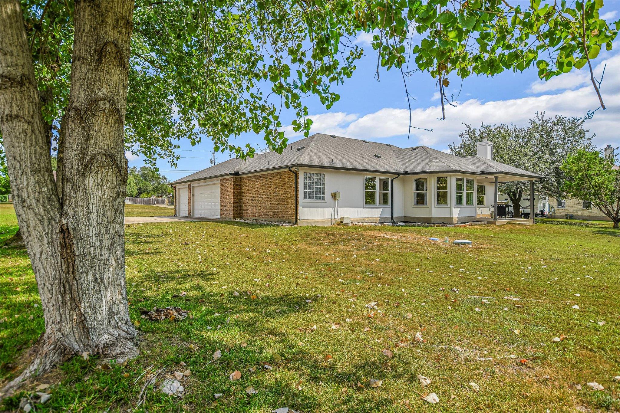 650 Speed Horse, Liberty Hill, TX 78642