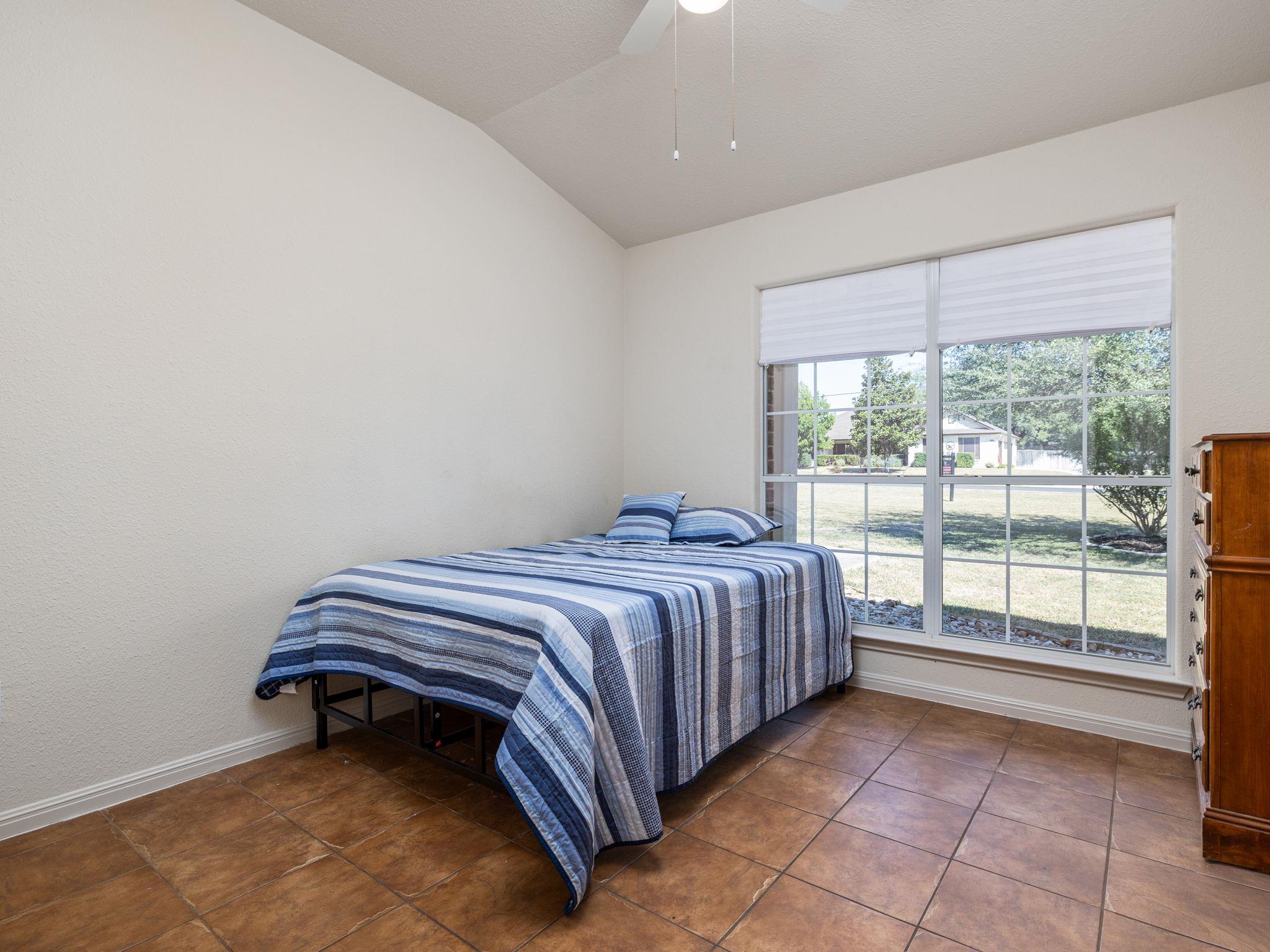 650 Speed Horse, Liberty Hill, TX 78642