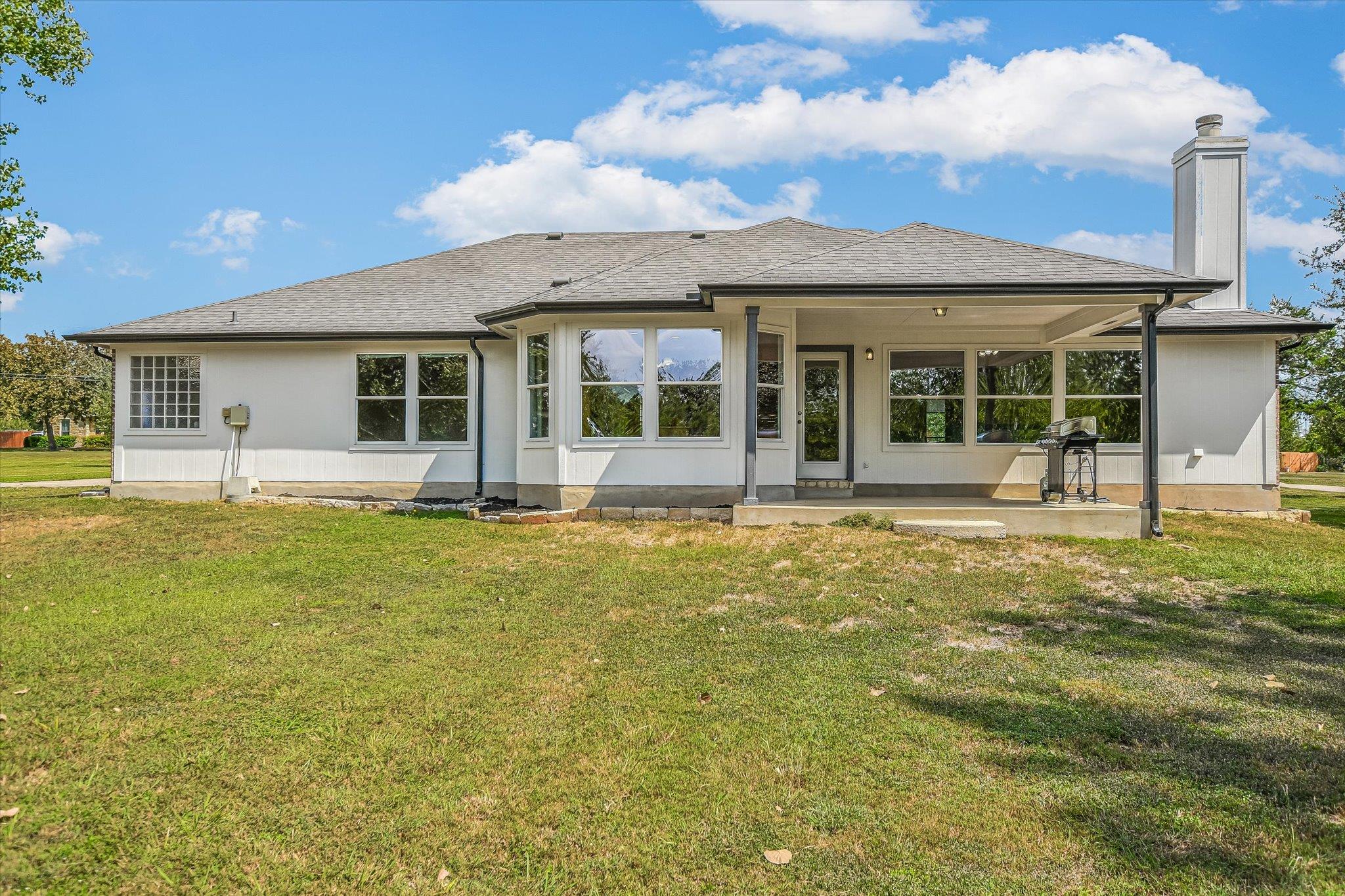 650 Speed Horse, Liberty Hill, TX 78642