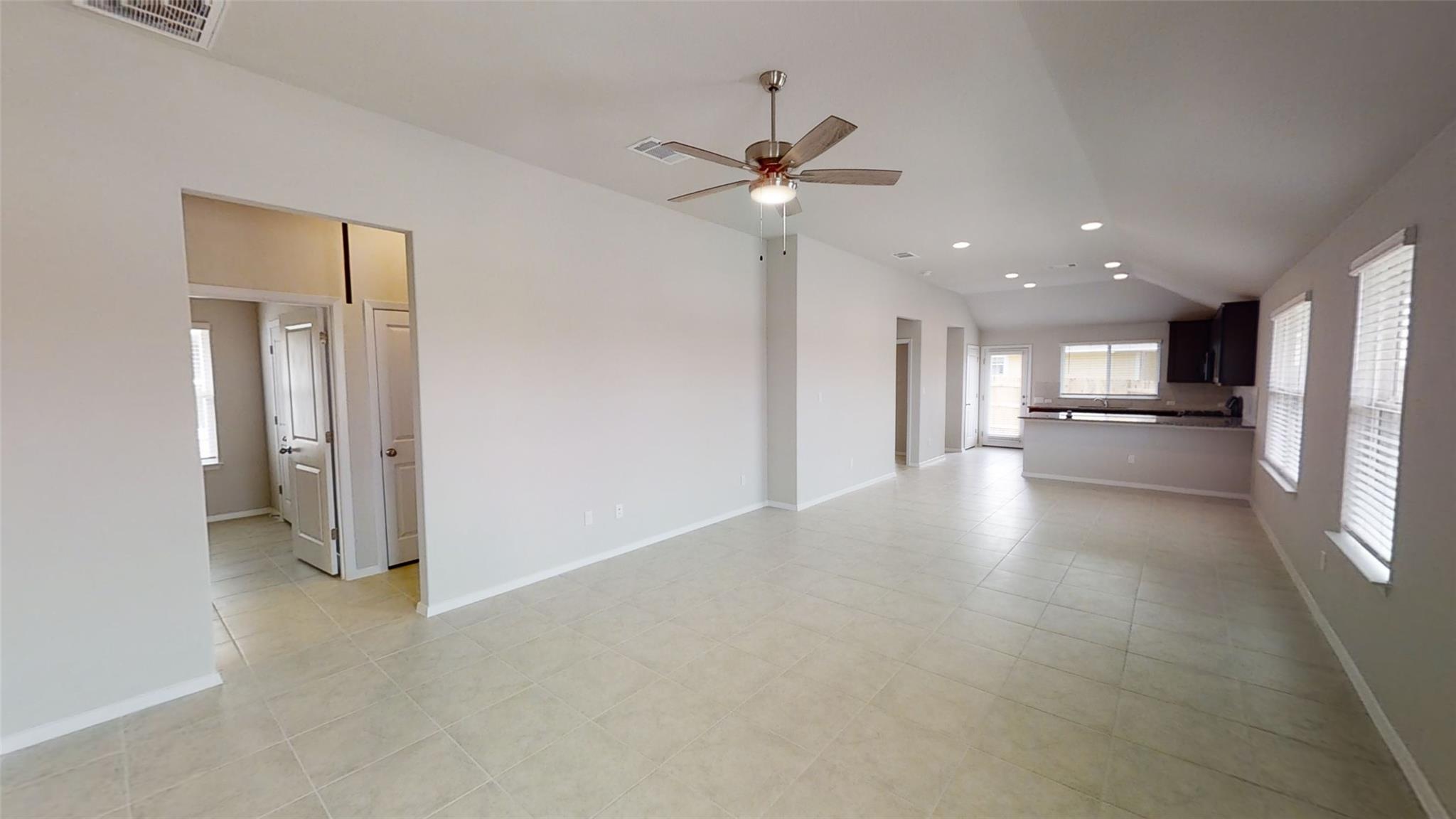 193 Heather Glen Way, Maxwell, TX 78656