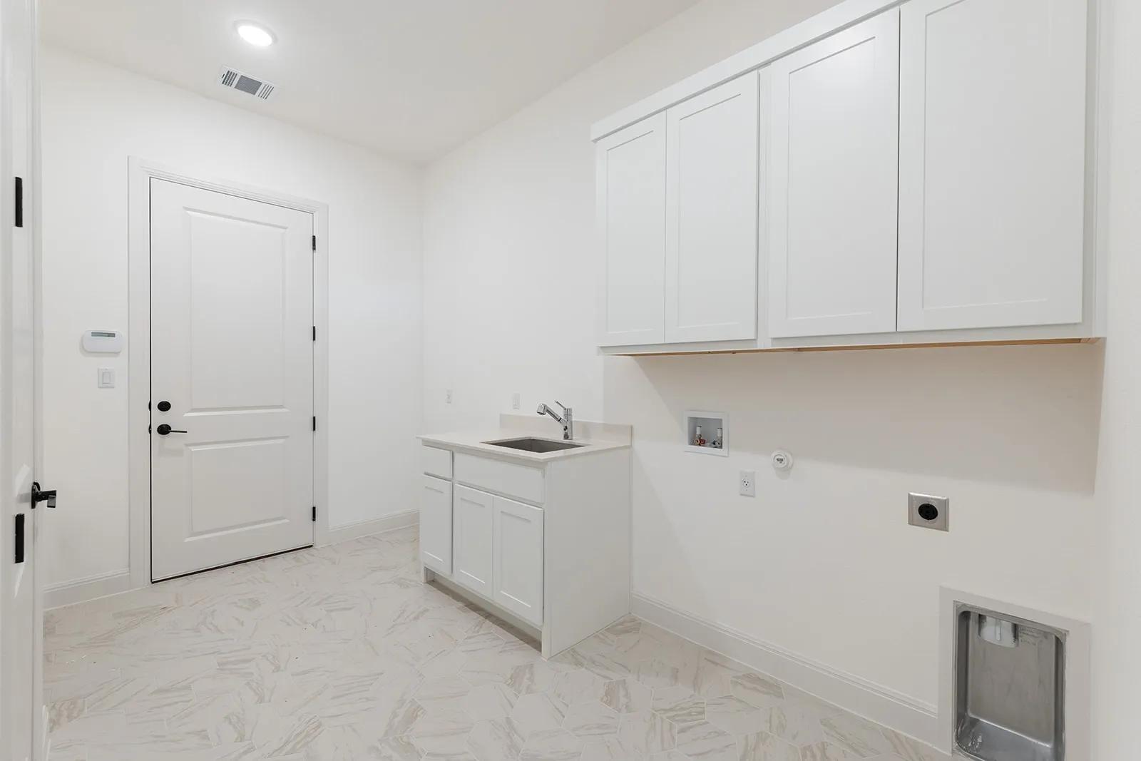 507 Uphill Ct, Liberty Hill, TX 78642