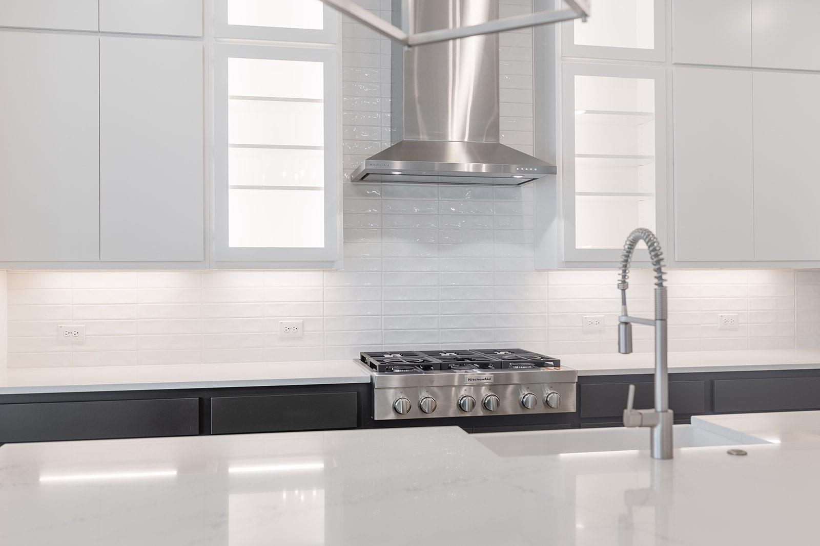 2385 Lineage Ln, Leander, TX 78641