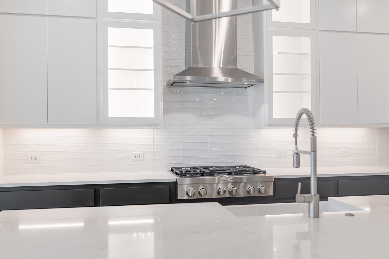 2385 Lineage Ln, Leander, TX 78641