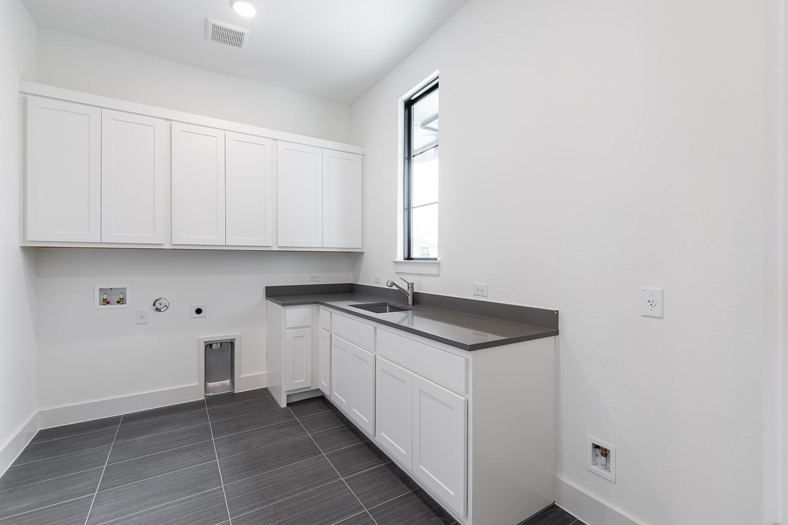 2385 Lineage Ln, Leander, TX 78641