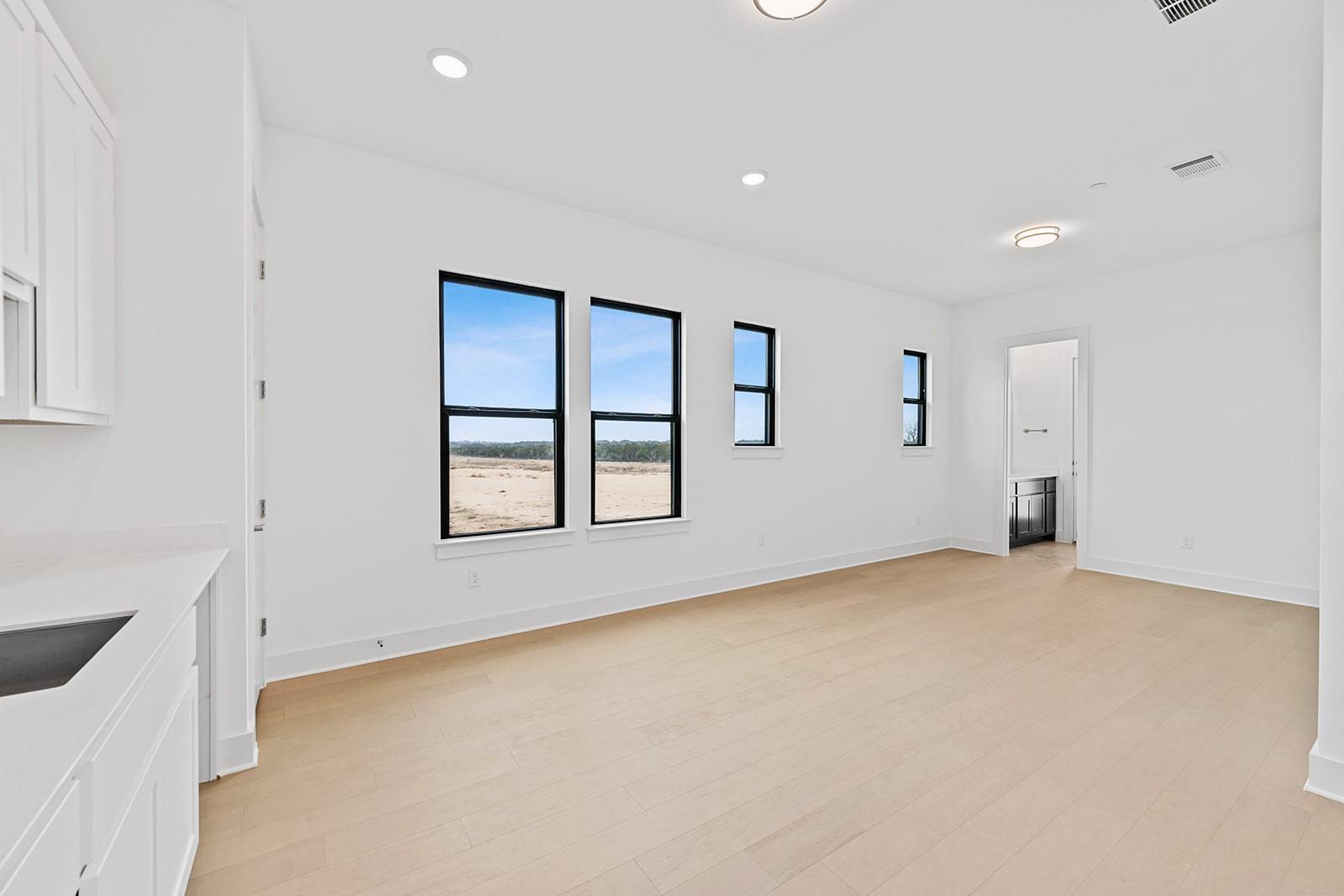 2385 Lineage Ln, Leander, TX 78641