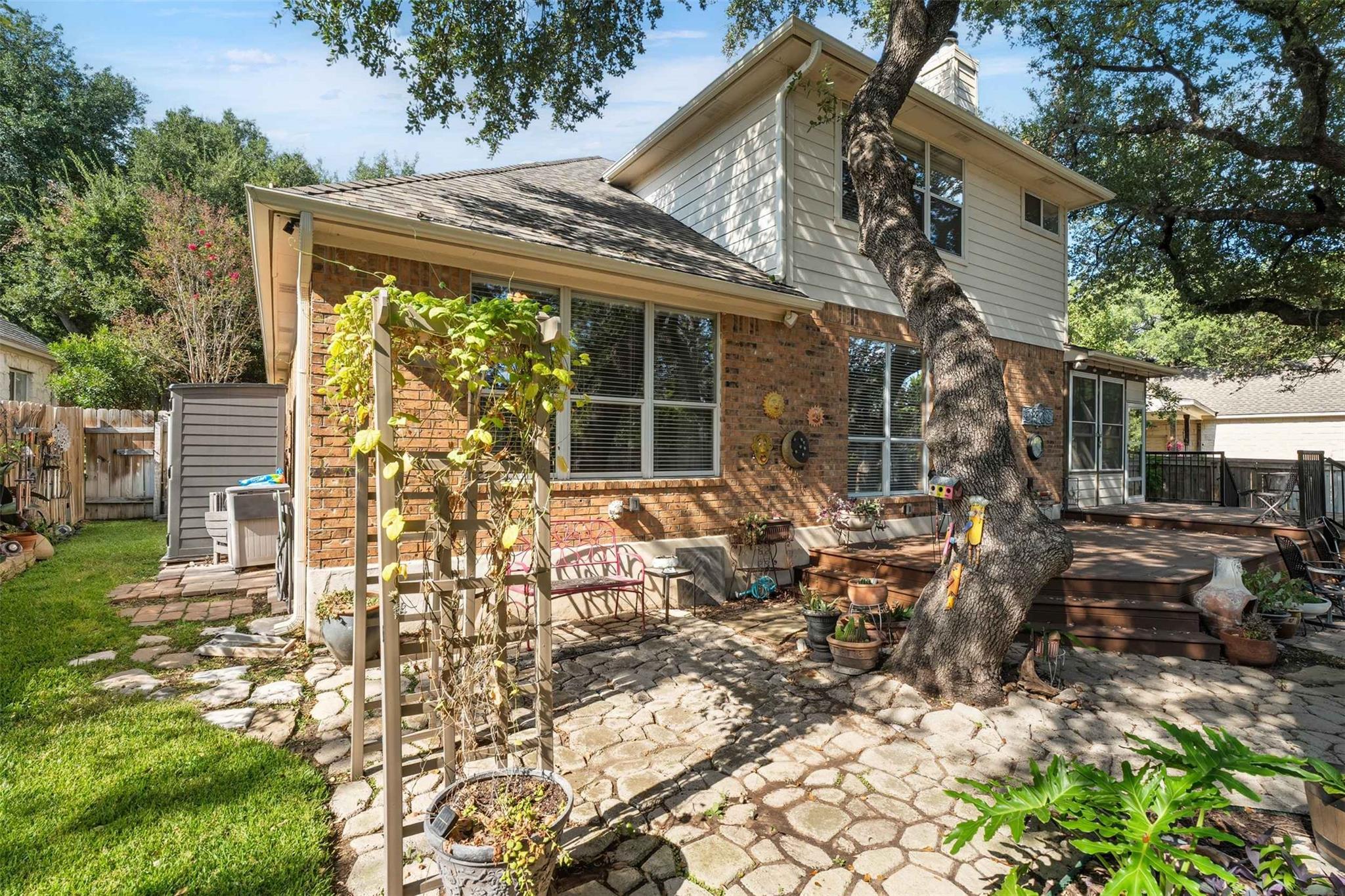 2021 Inverness Dr, Round Rock, TX 78681