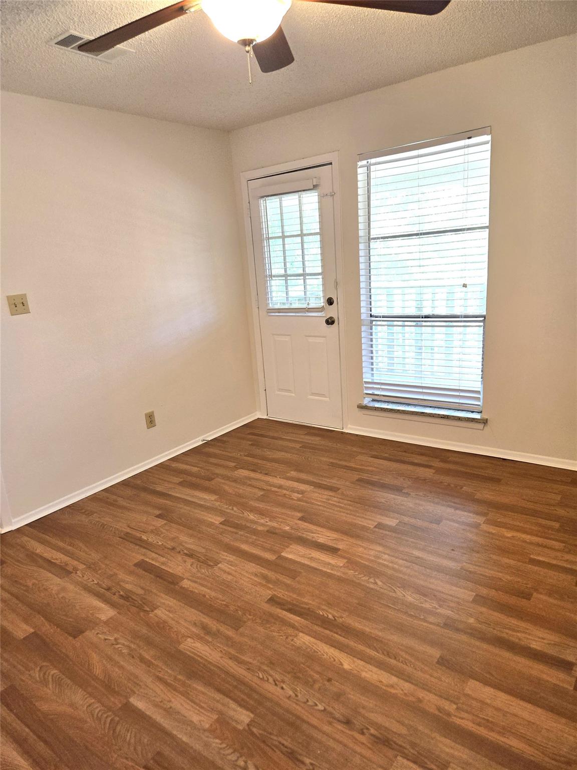 203 S Mitchell St St # 4, San Marcos, TX 78666