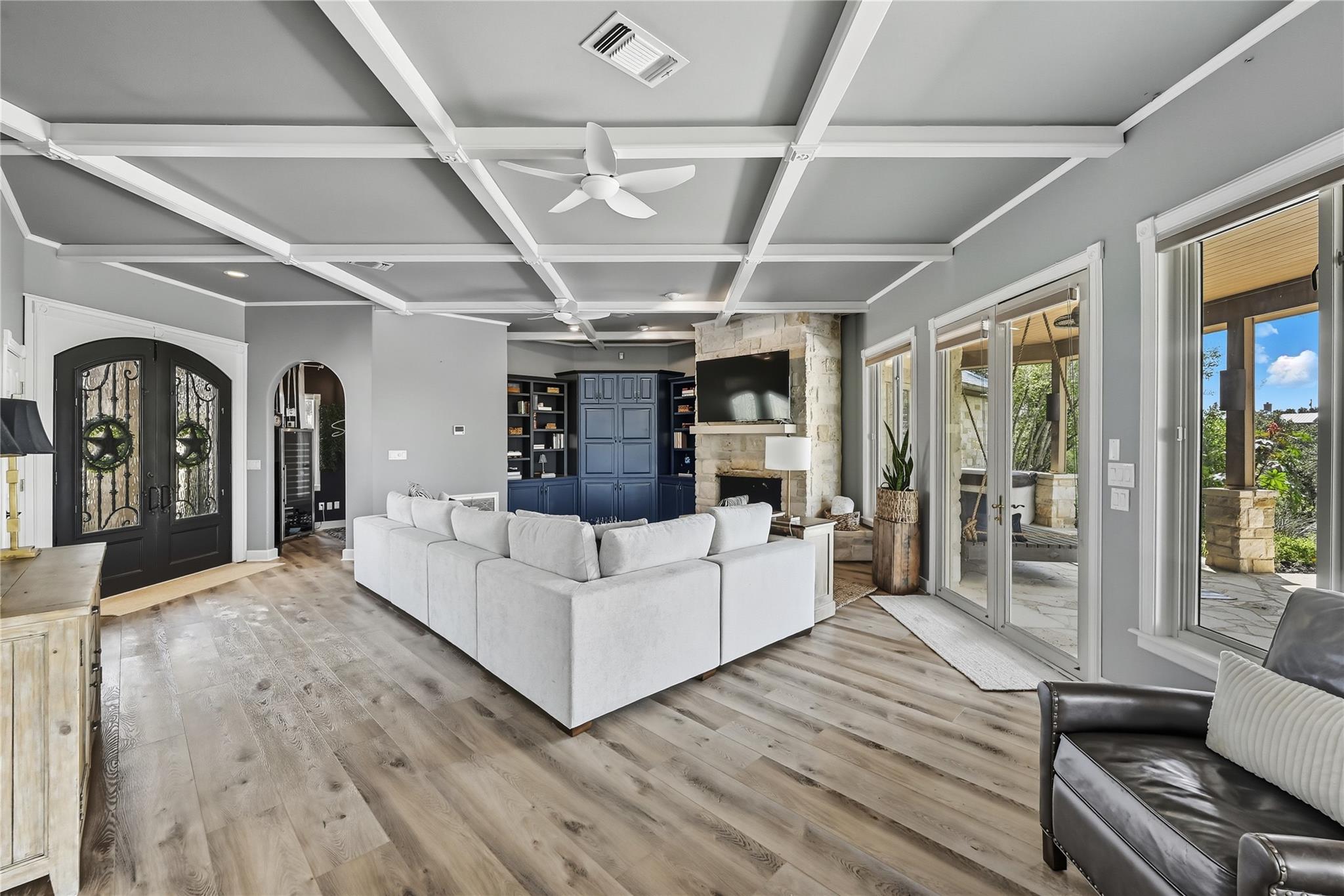 8075 Mount Sharp Rd, Wimberley, TX 78676