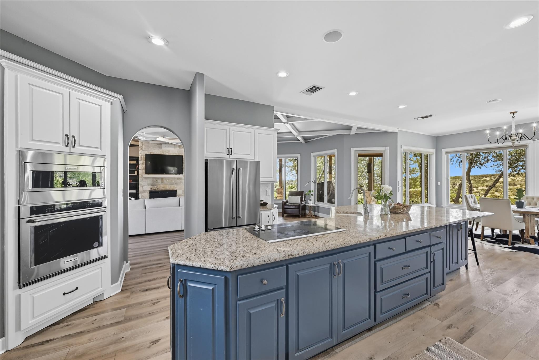 8075 Mount Sharp Rd, Wimberley, TX 78676