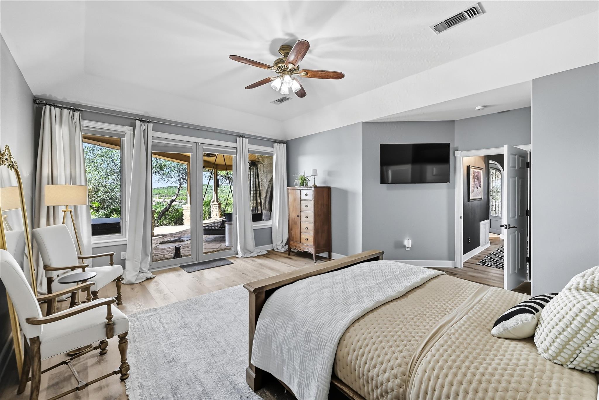 8075 Mount Sharp Rd, Wimberley, TX 78676