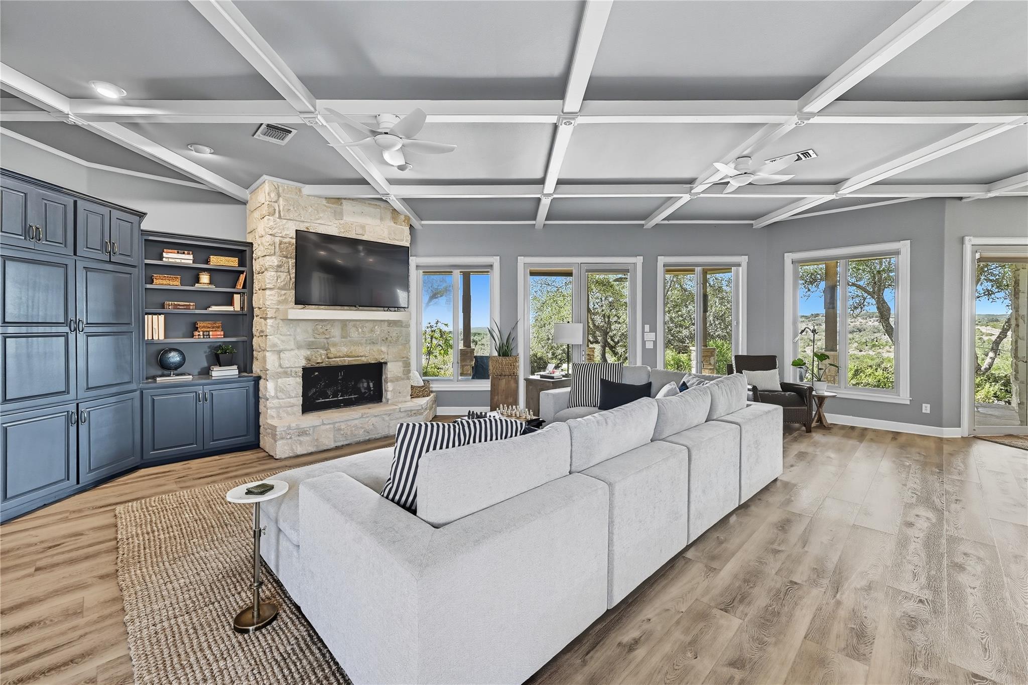 8075 Mount Sharp Rd, Wimberley, TX 78676