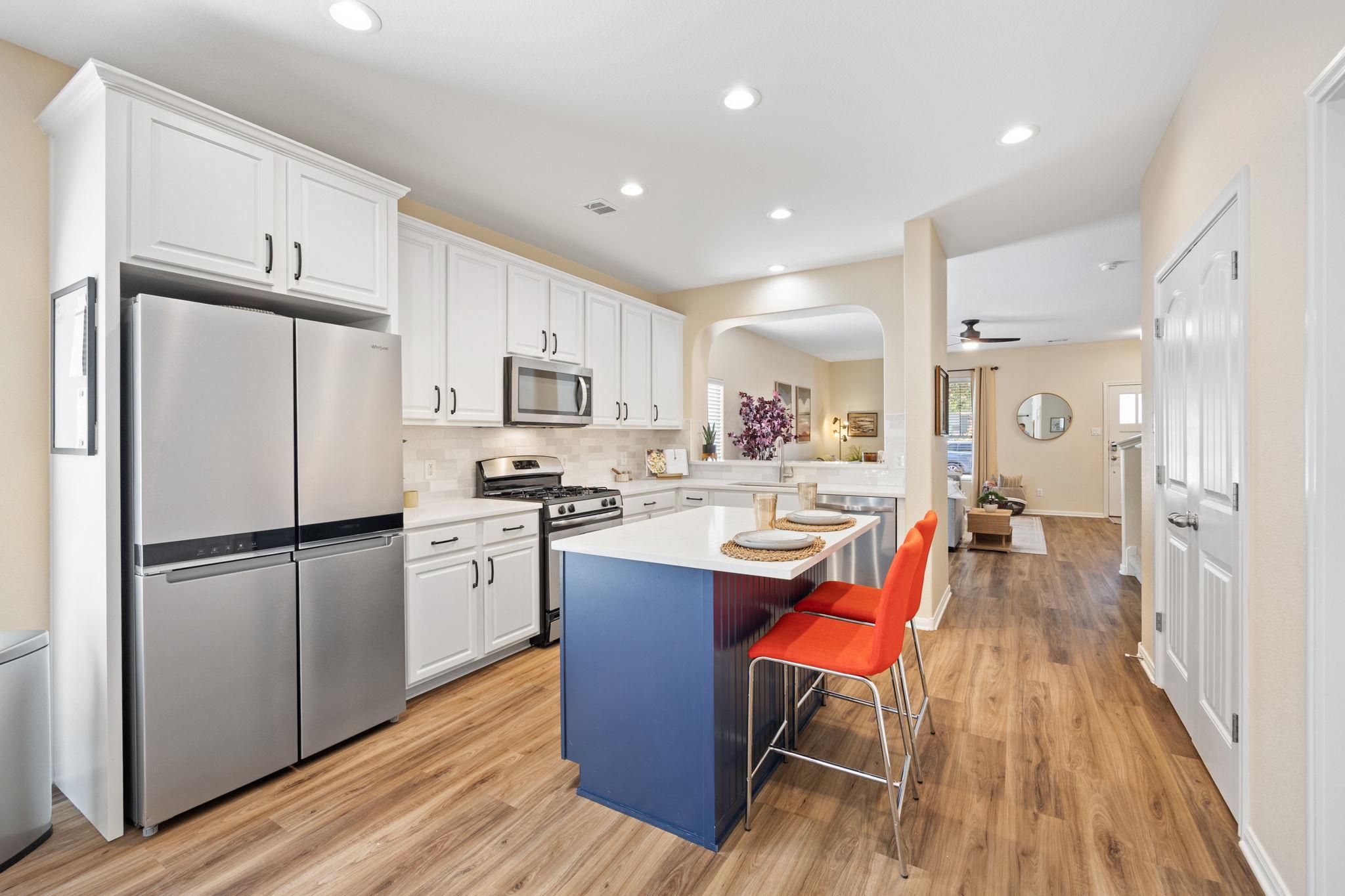 2200 Amur Dr, Austin, TX 78745