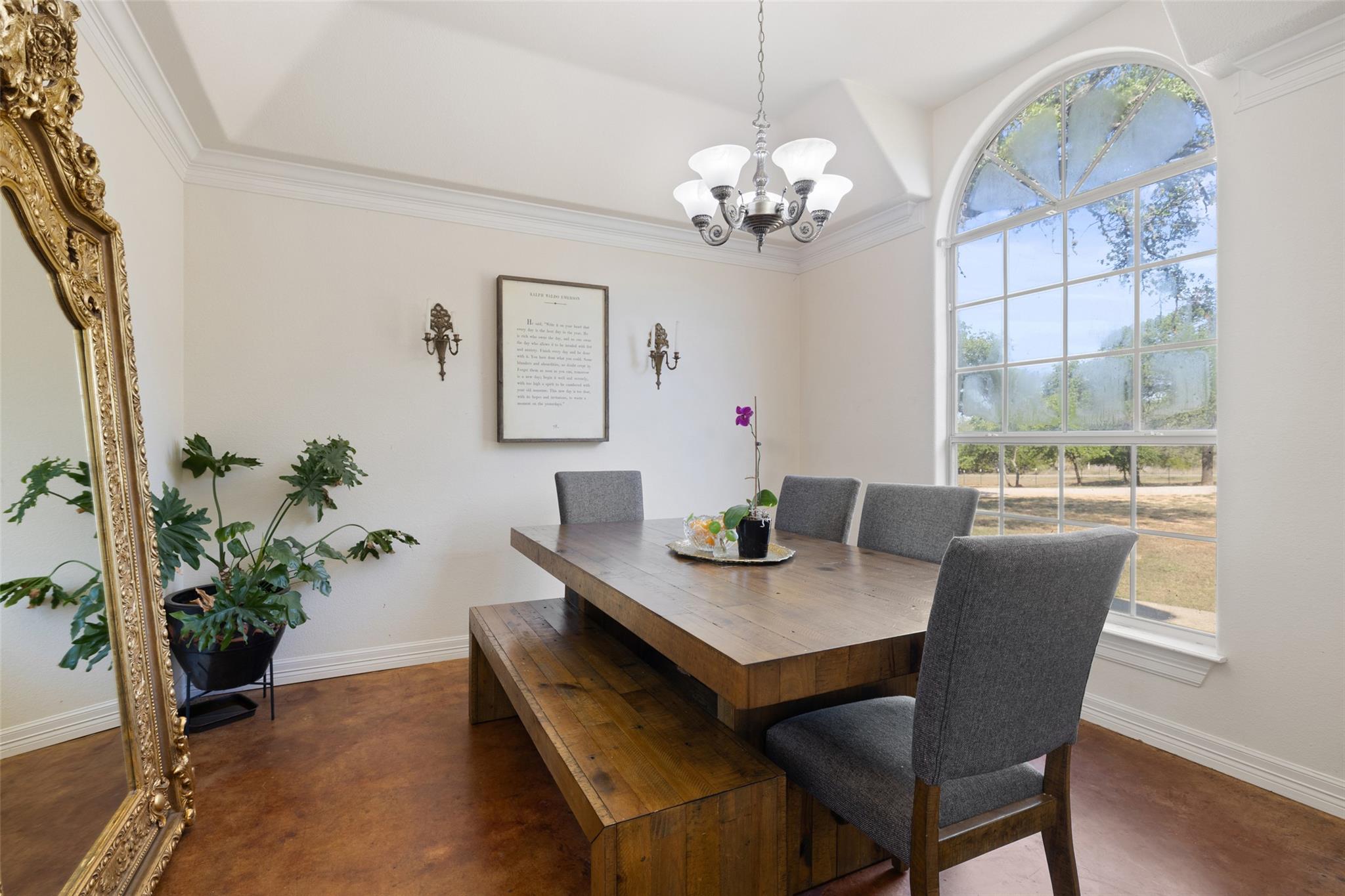 280 Stonegate Dr, Johnson City, TX 78636