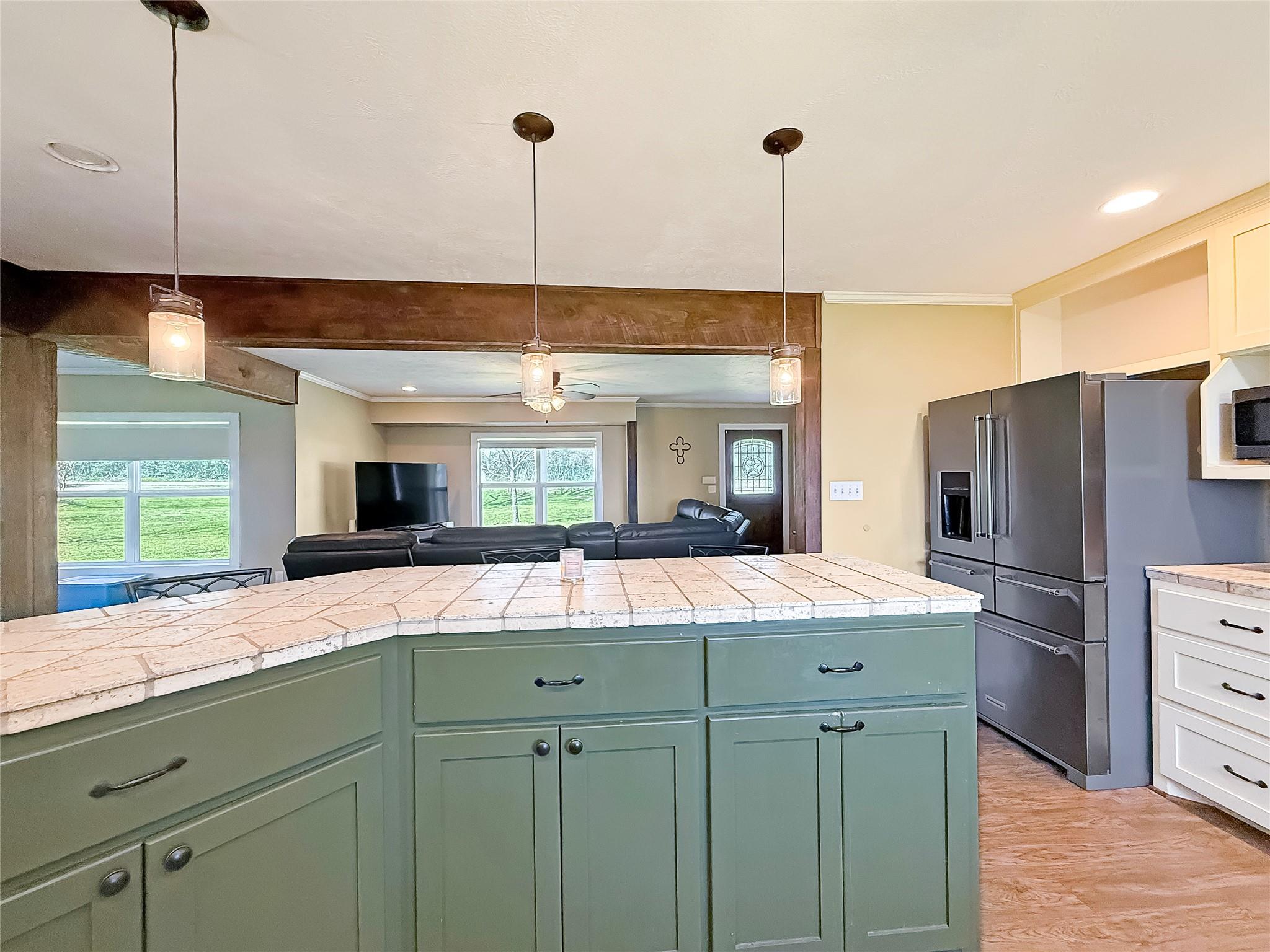 1401 Fm 112, Lexington, TX 78947