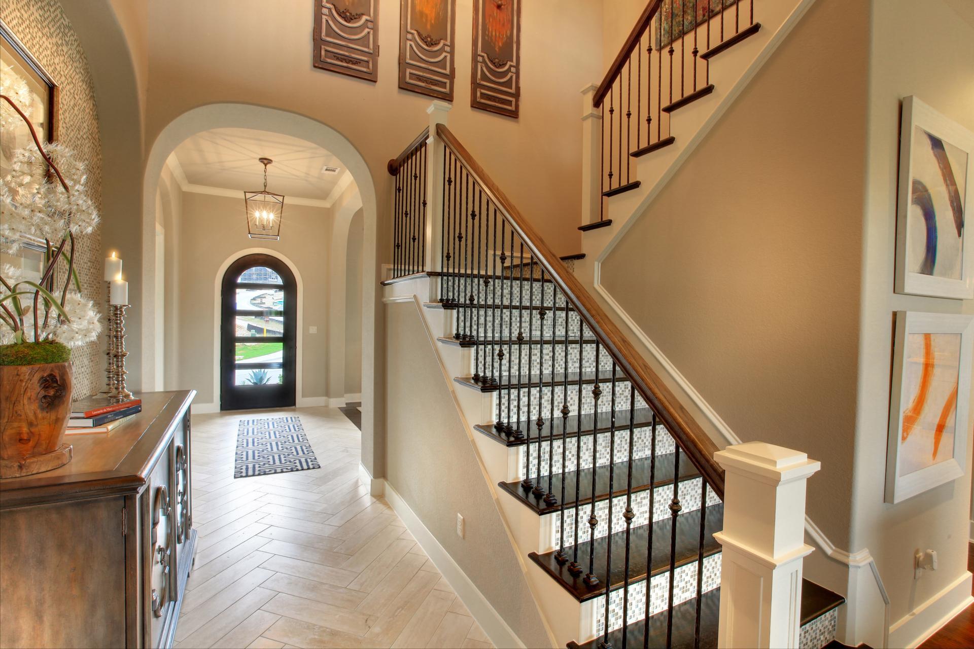 7729 Becasseau Dr, Austin, TX 78738