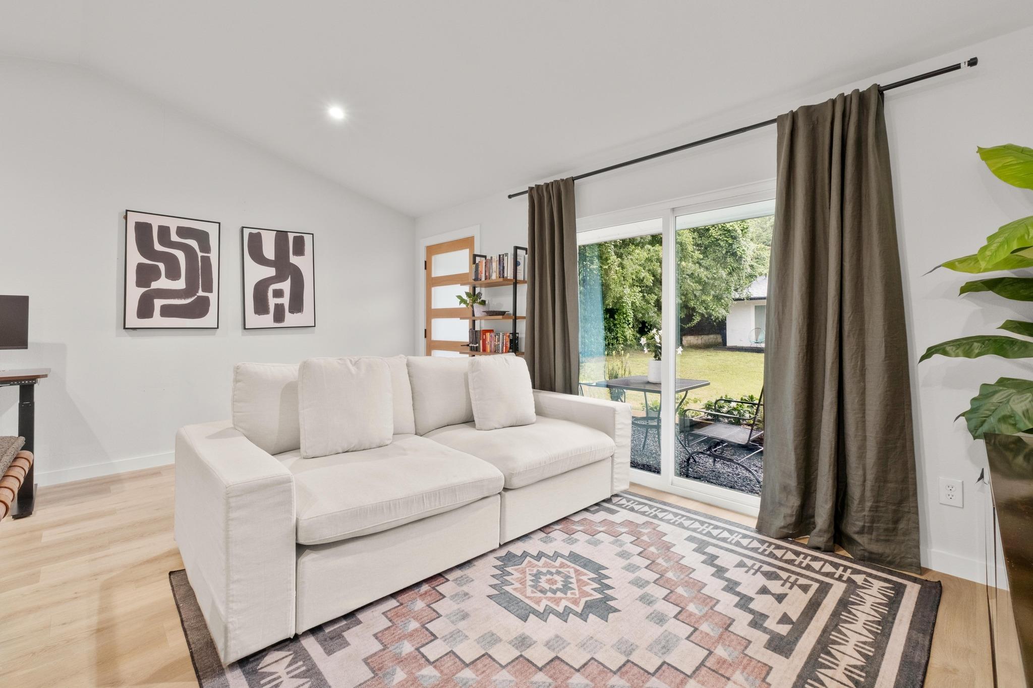 1213 Hollow Creek Dr # 3, Austin, TX 78704