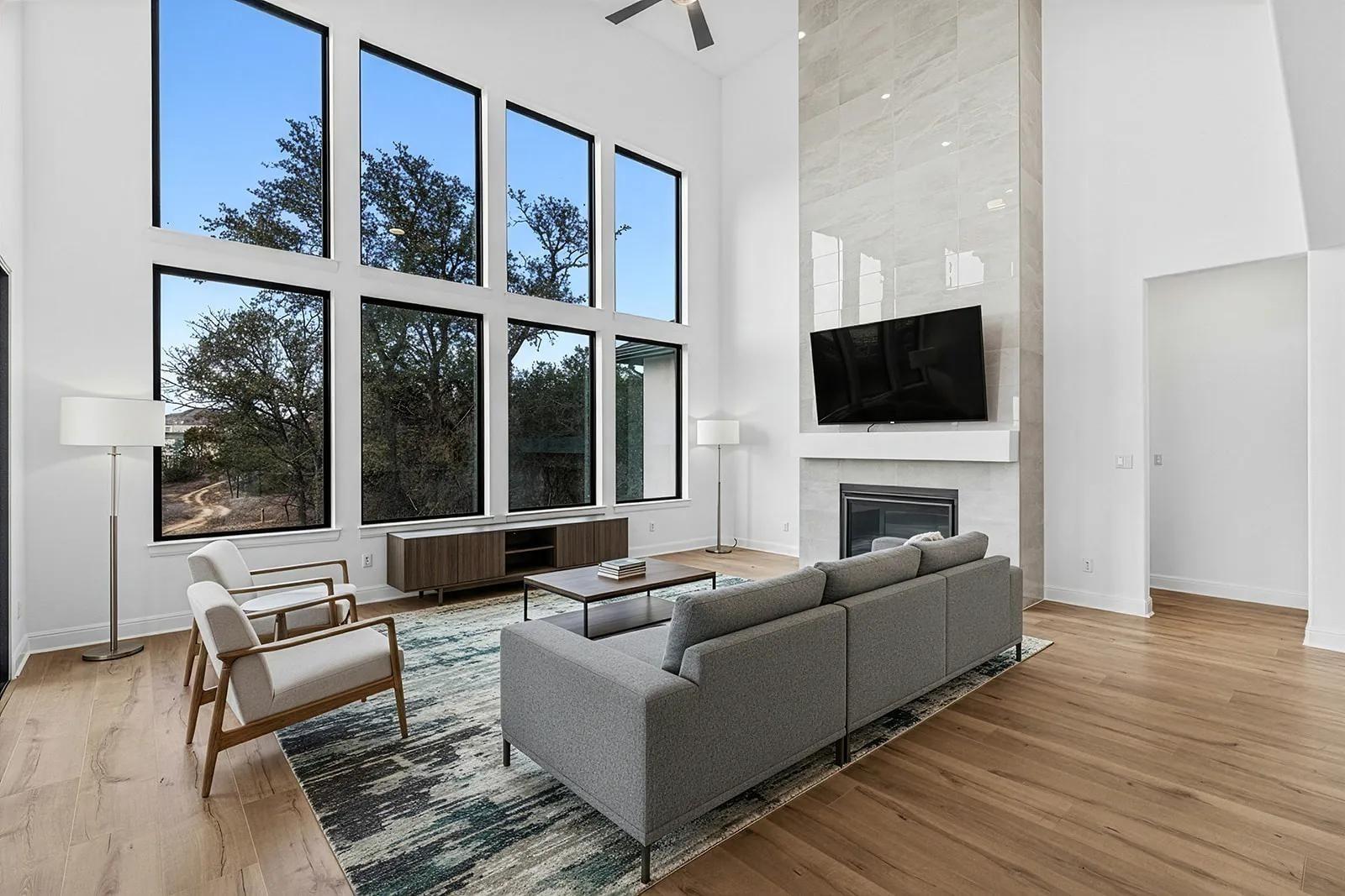 2004 Crimson Sunset Cv, Georgetown, TX 78628