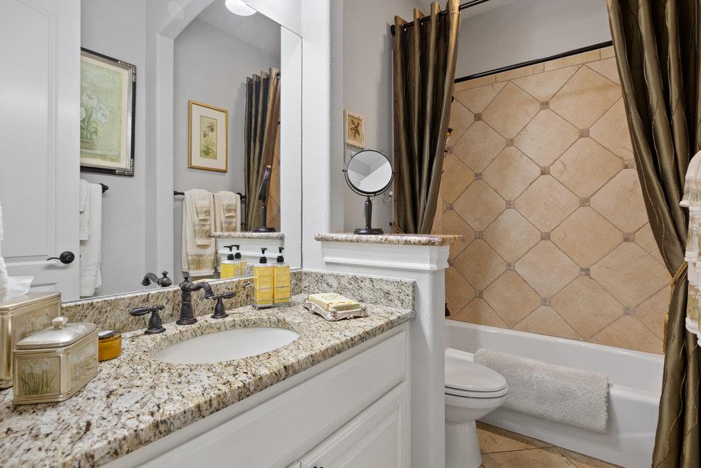 11712 Red Oak Valley Ln, Austin, TX 78732