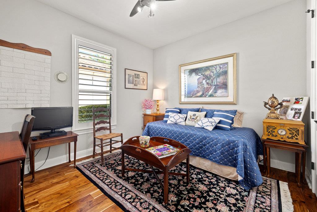 11712 Red Oak Valley Ln, Austin, TX 78732