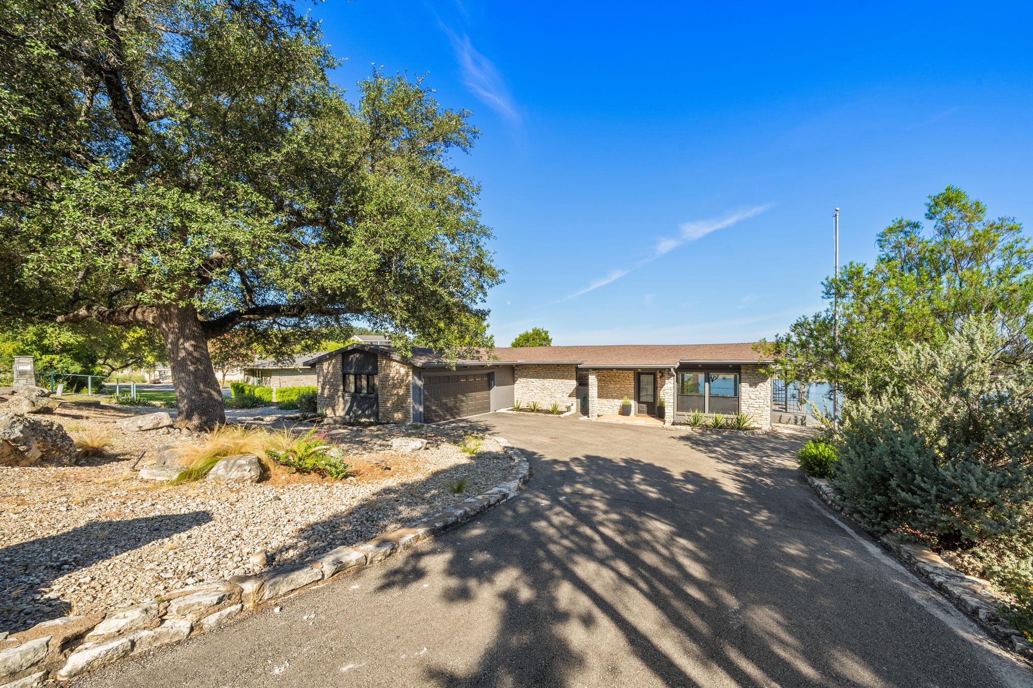 721 Mariner Dv, Lakeway, TX 78734