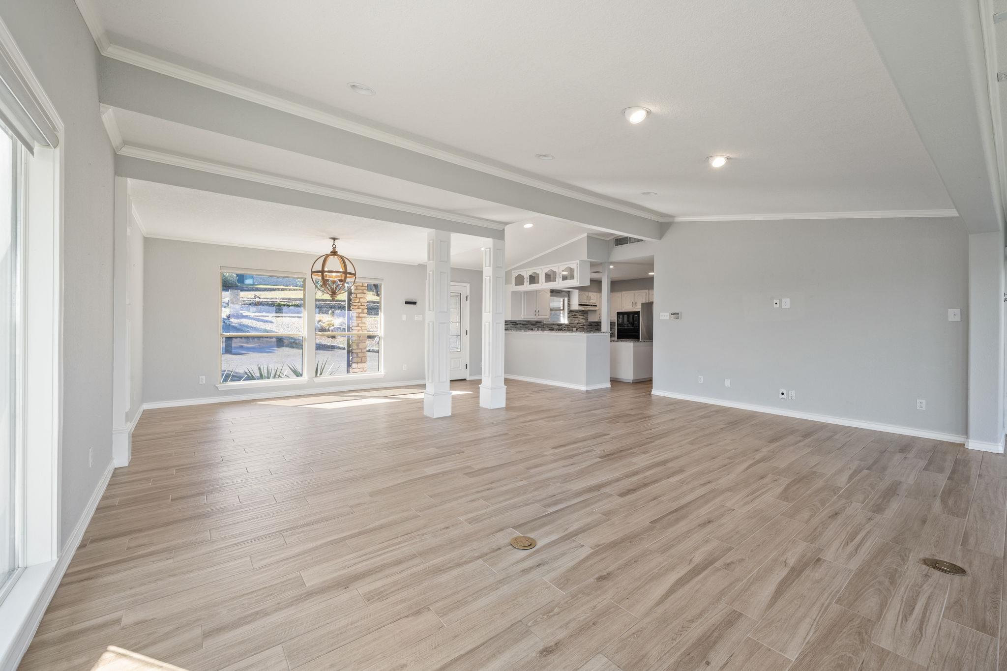 721 Mariner Dv, Lakeway, TX 78734