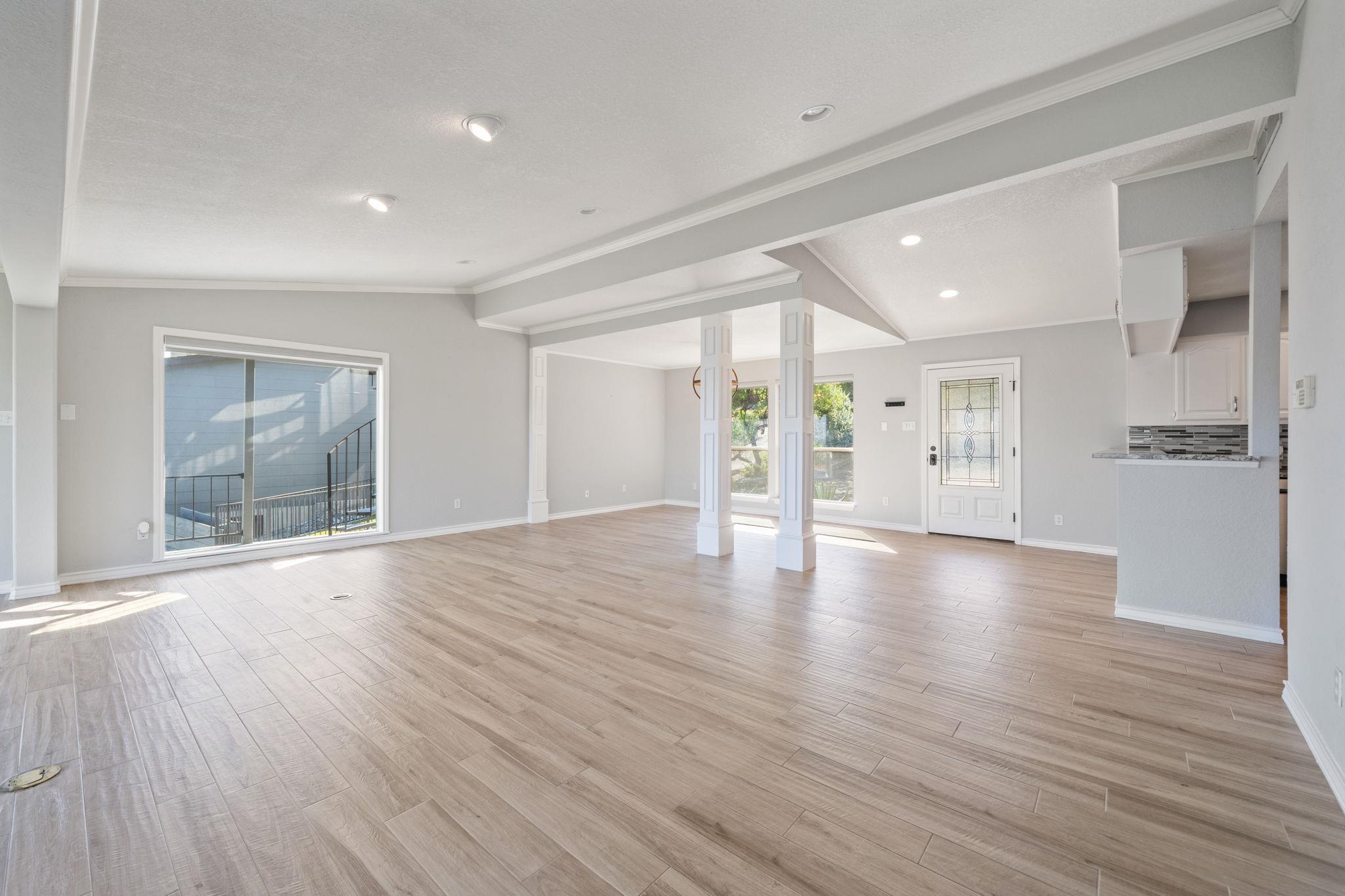 721 Mariner Dv, Lakeway, TX 78734