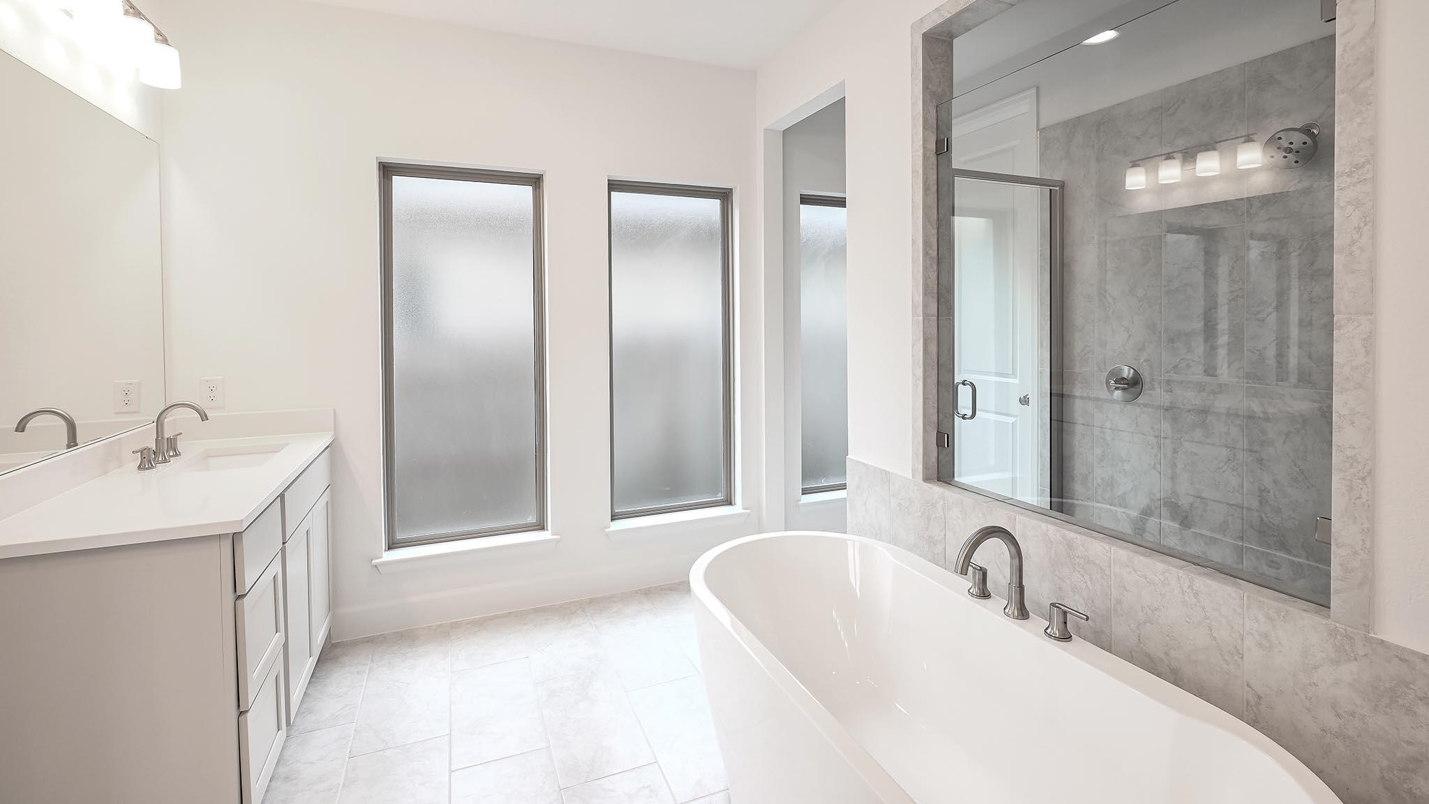 600 Bay Breeze Dr, Kyle, TX 78640