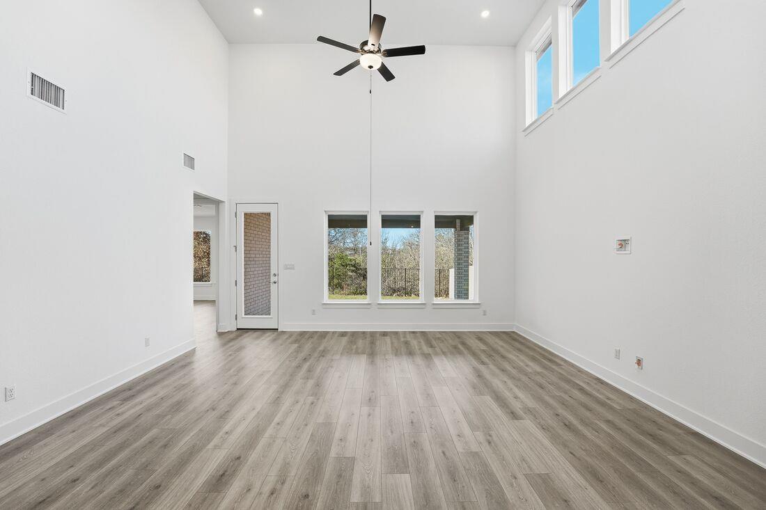 316 Belanger Canyon Dr, Liberty Hill, TX 78642