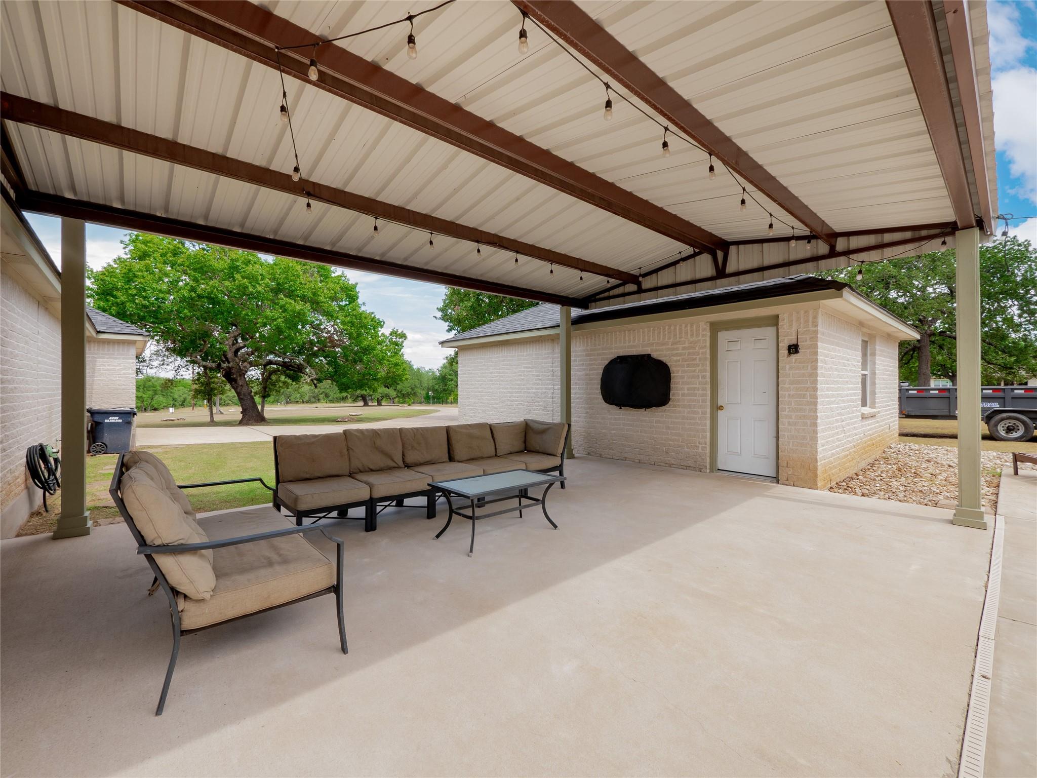 238 Little Gabriel River Dr, Liberty Hill, TX 78642