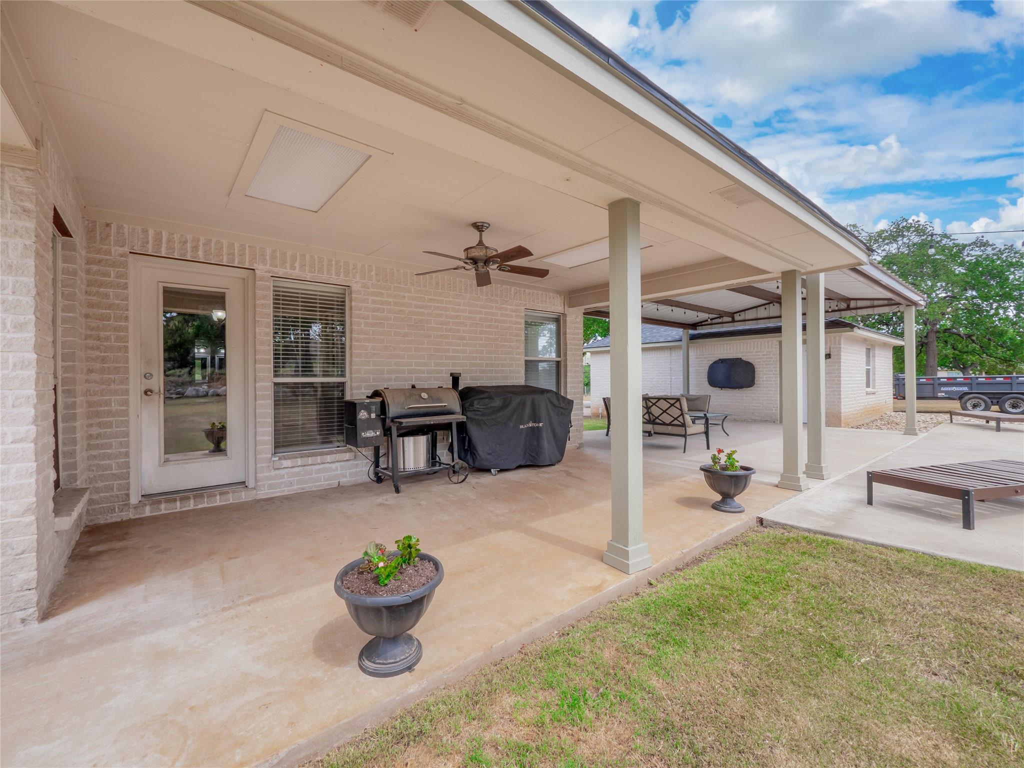 238 Little Gabriel River Dr, Liberty Hill, TX 78642