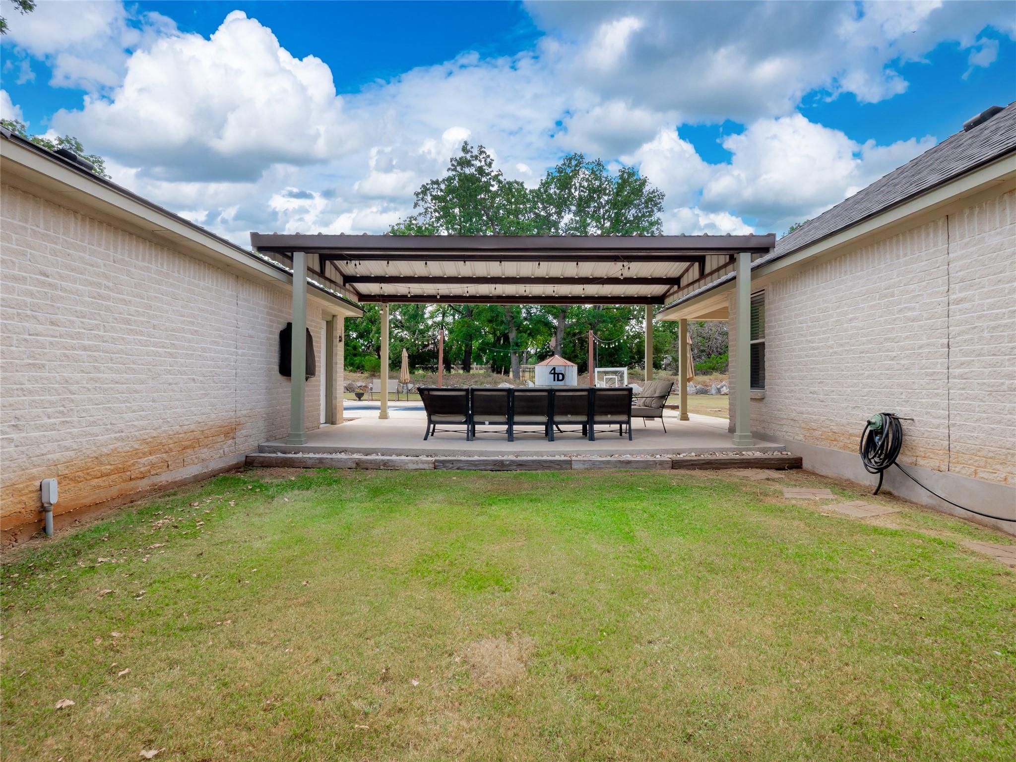 238 Little Gabriel River Dr, Liberty Hill, TX 78642