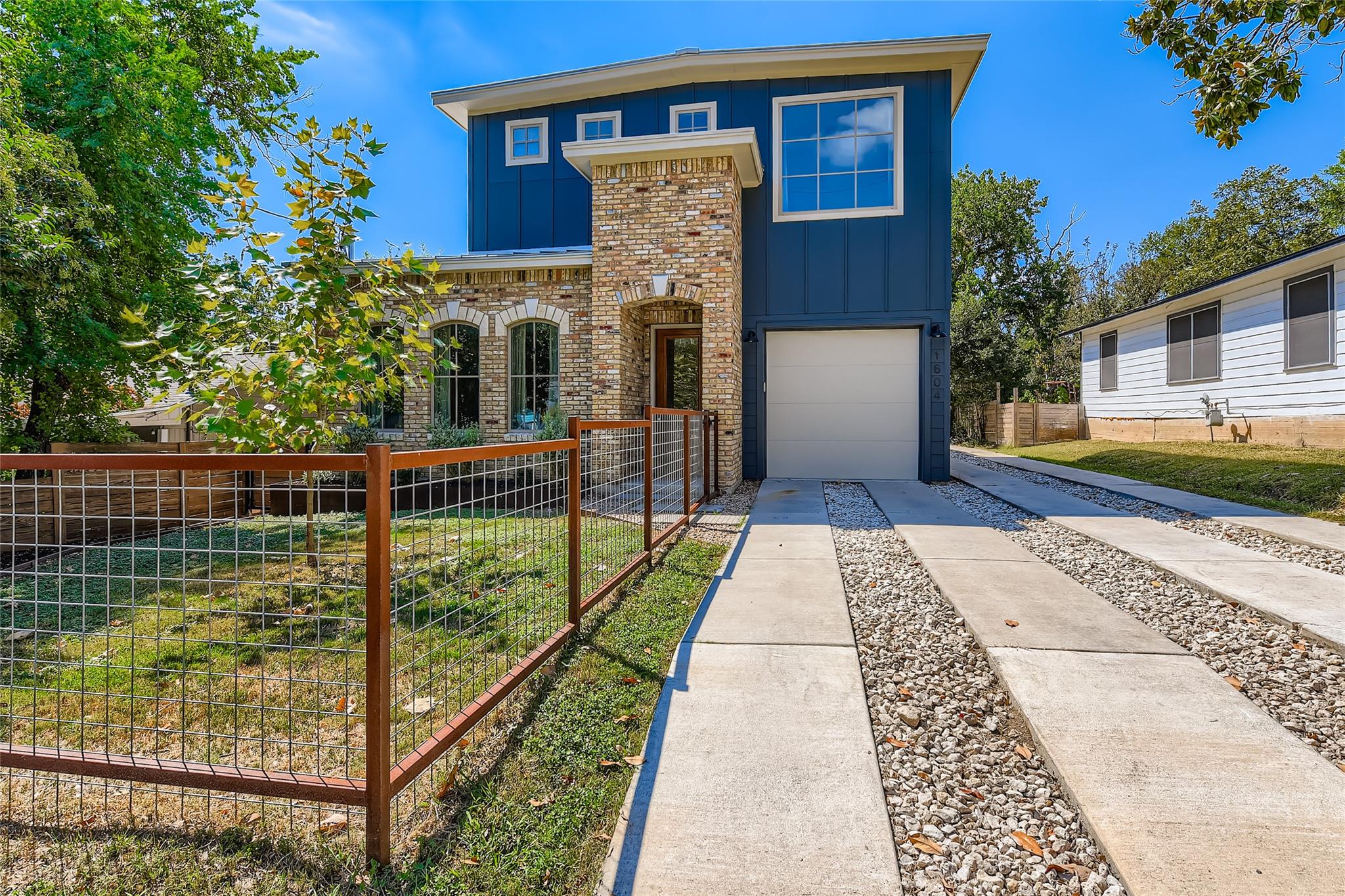 1604 Greenwood Ave # A, Austin, TX 78721