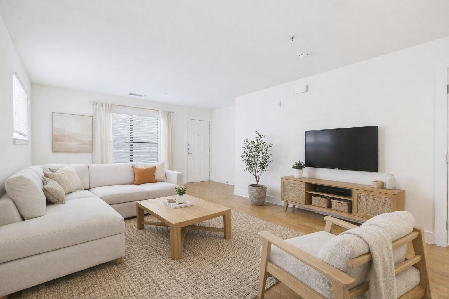 711 W 32nd St # 111, Austin, TX 78705