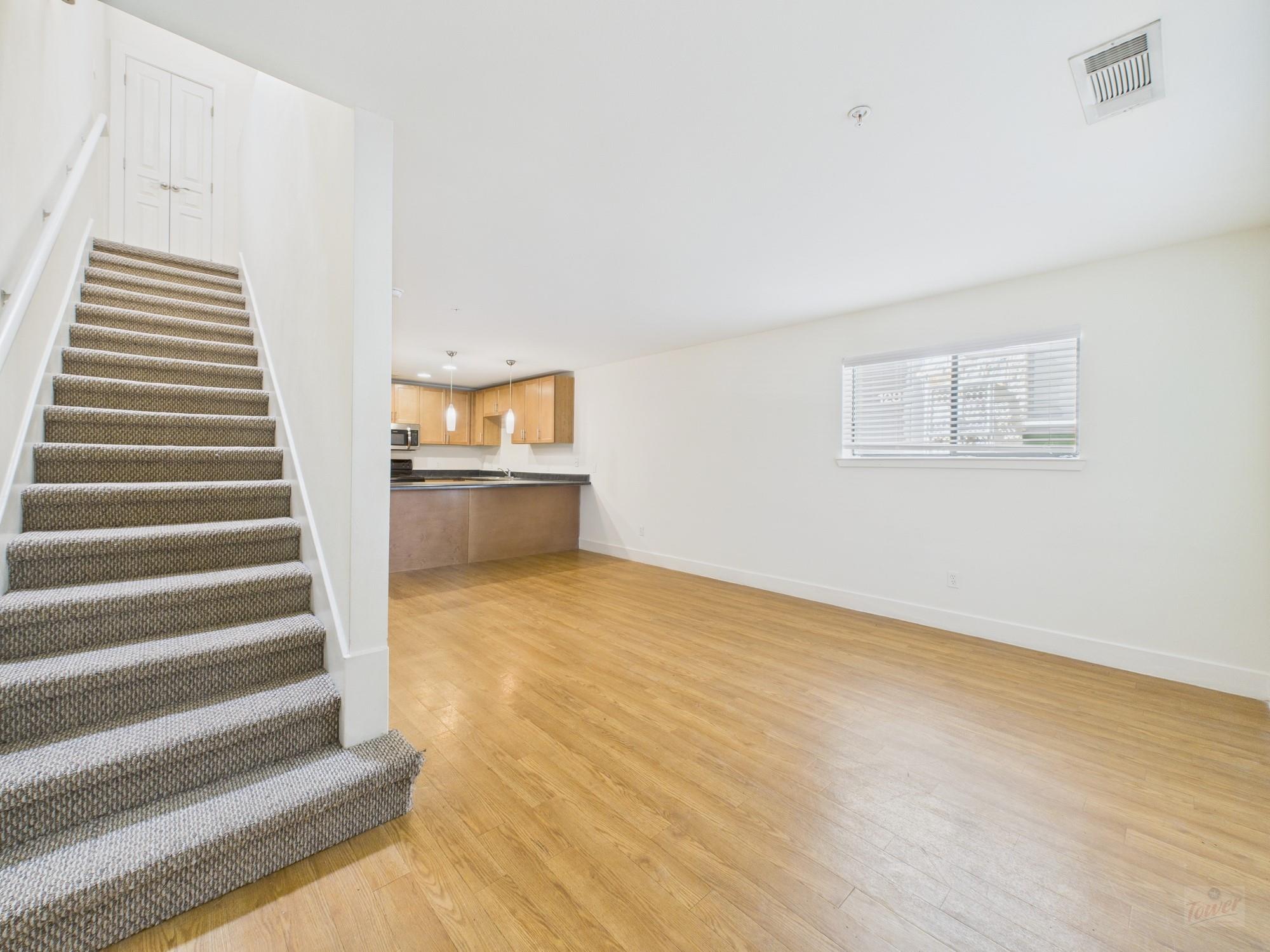 711 W 32nd St # 111, Austin, TX 78705