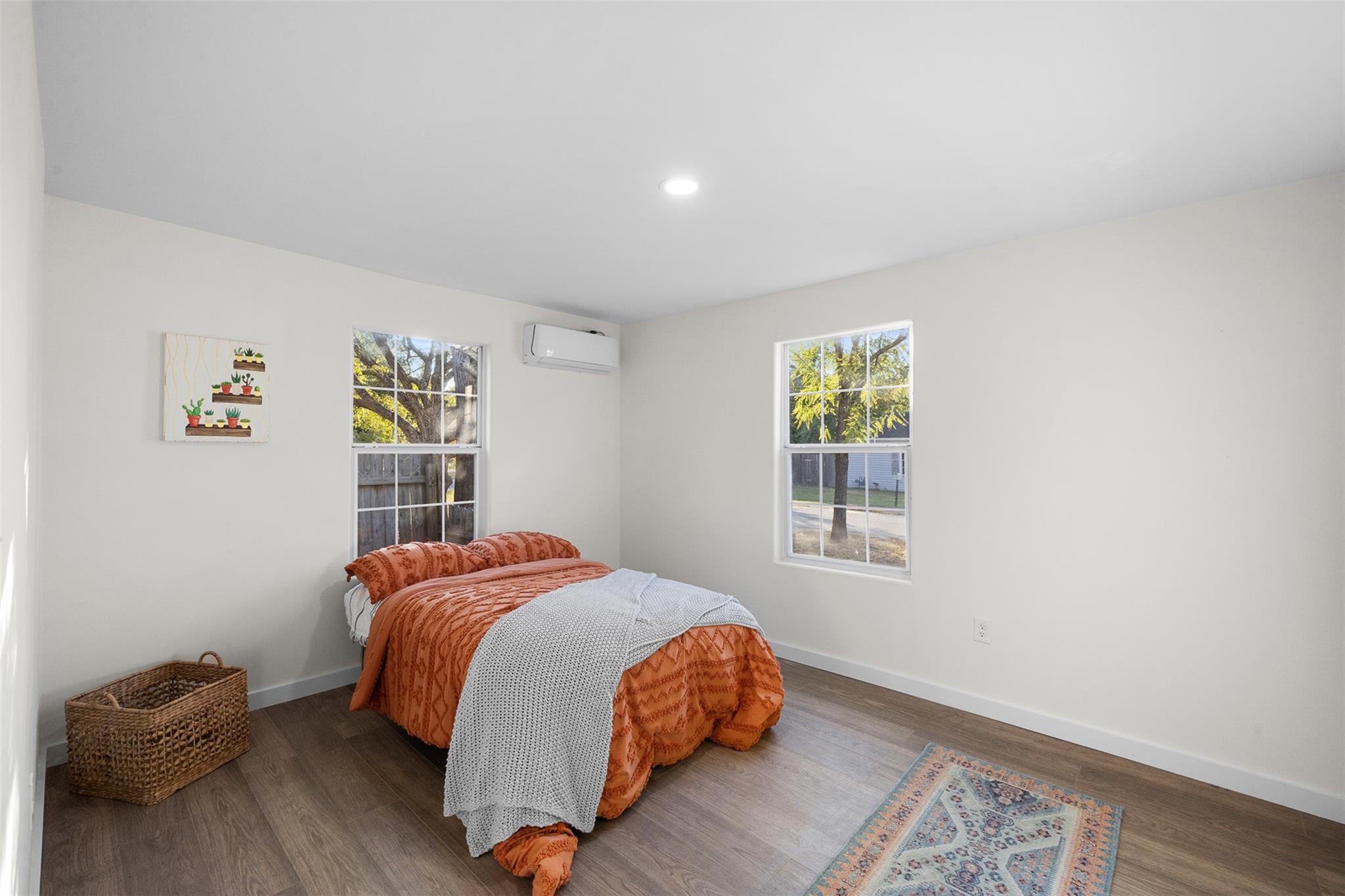 836 W Bell Ave, Rockdale, TX 76567