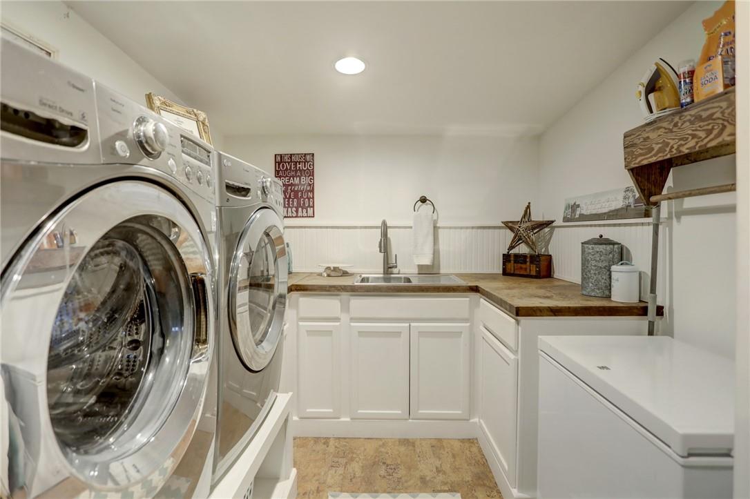 203 Church Hill Ln, Liberty Hill, TX 78642