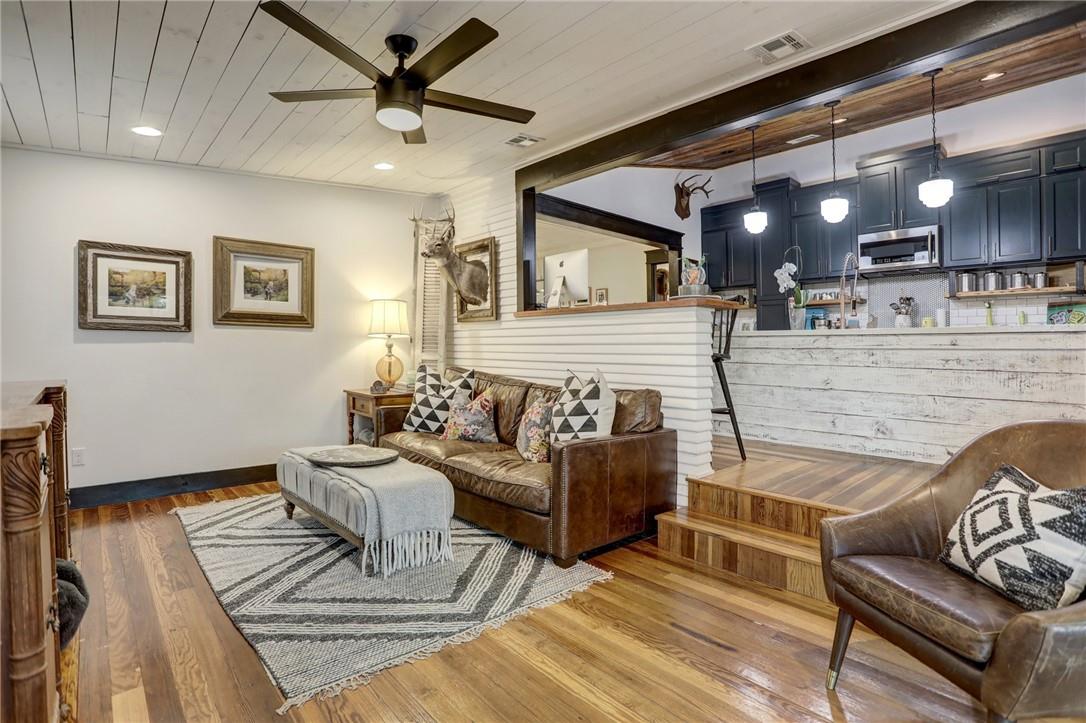 203 Church Hill Ln, Liberty Hill, TX 78642