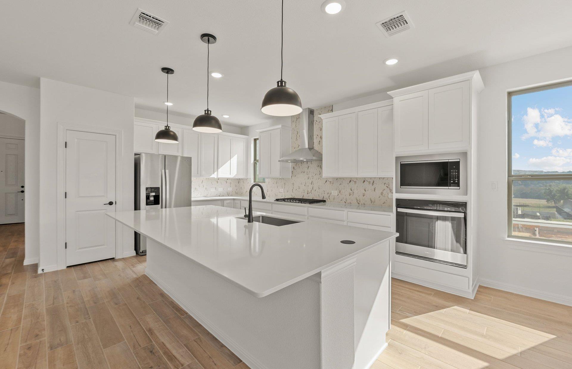 140 Elm View Dr, Georgetown, TX 78628