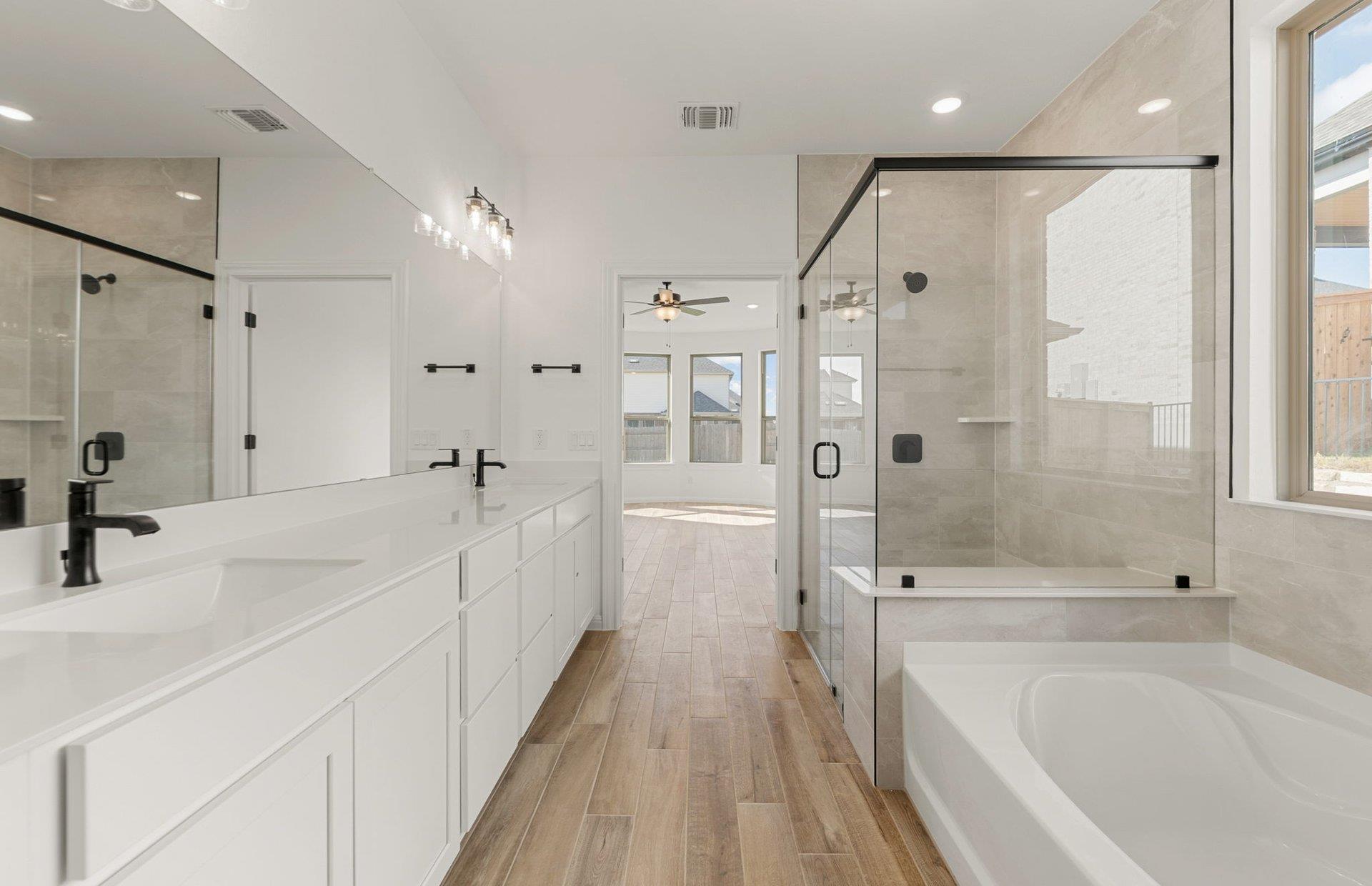 140 Elm View Dr, Georgetown, TX 78628