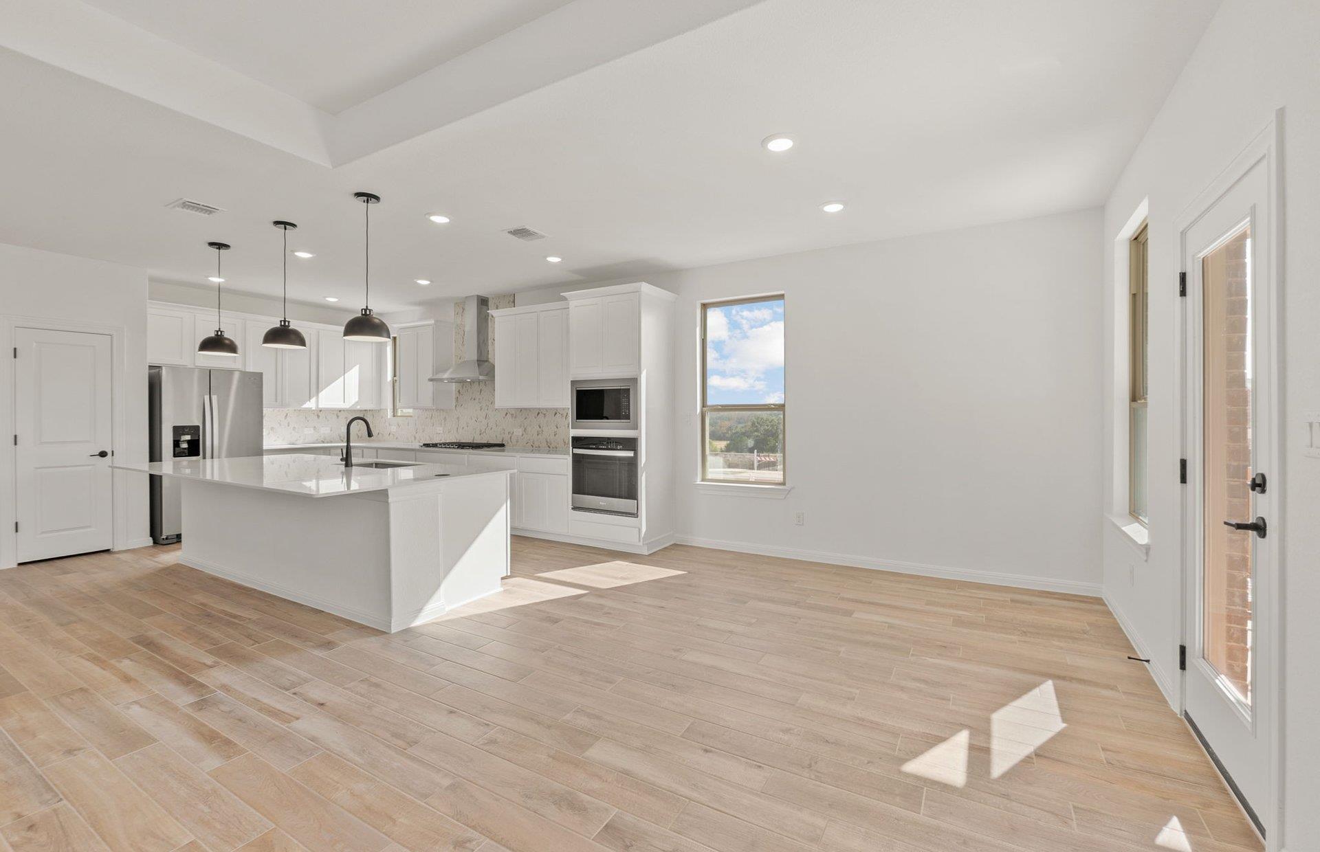 140 Elm View Dr, Georgetown, TX 78628