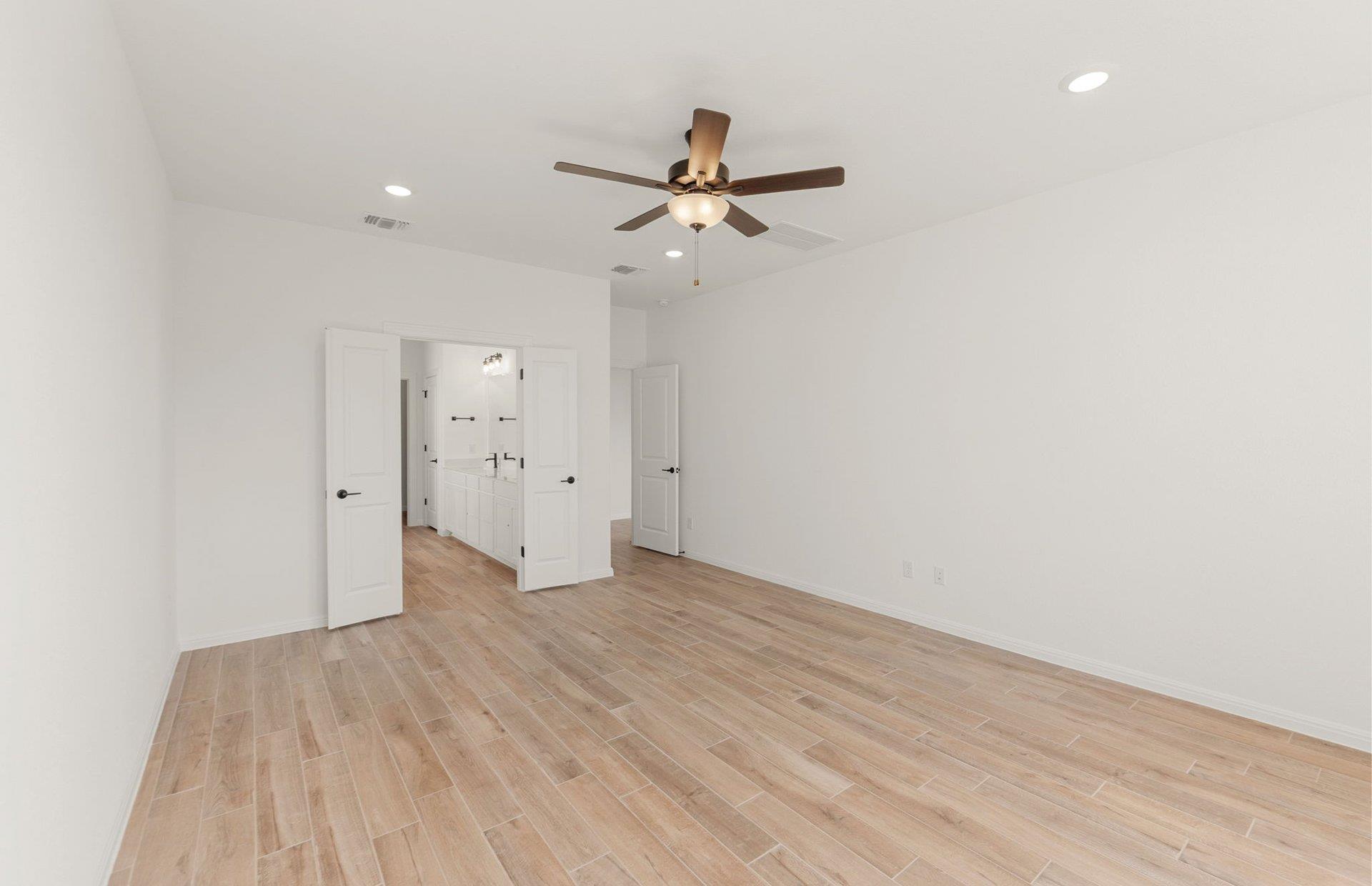 140 Elm View Dr, Georgetown, TX 78628