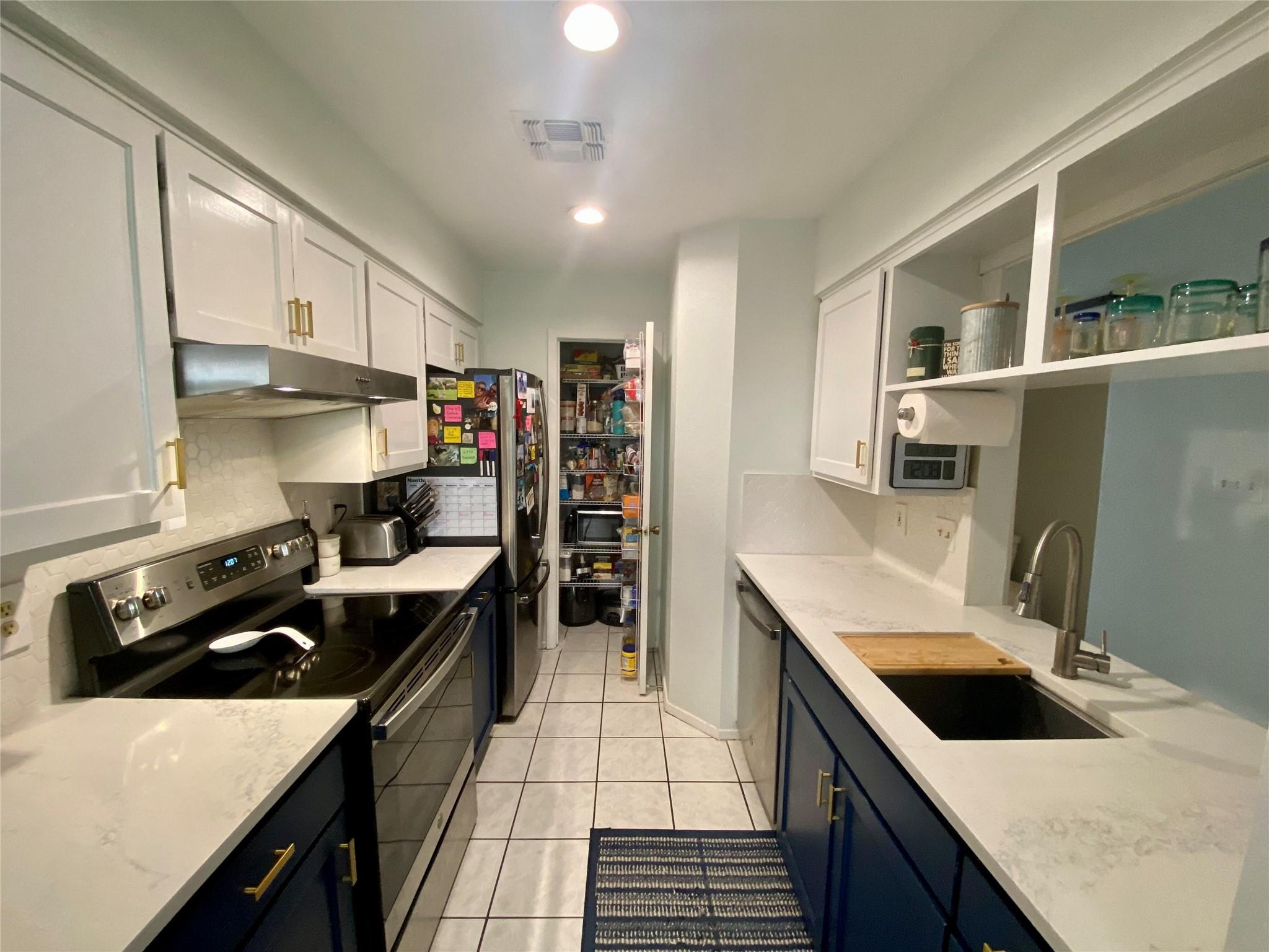 2906 West Ave # 2, Austin, TX 78705