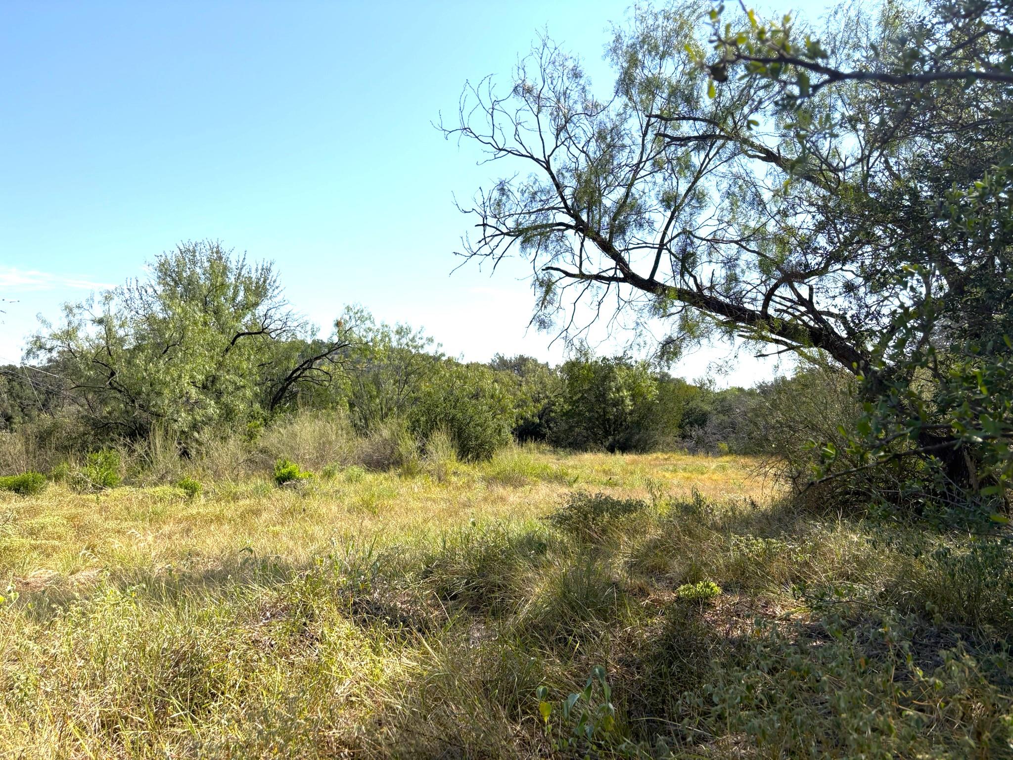 376 Sandy Mountain Dr, Sunrise Beach, TX 78643