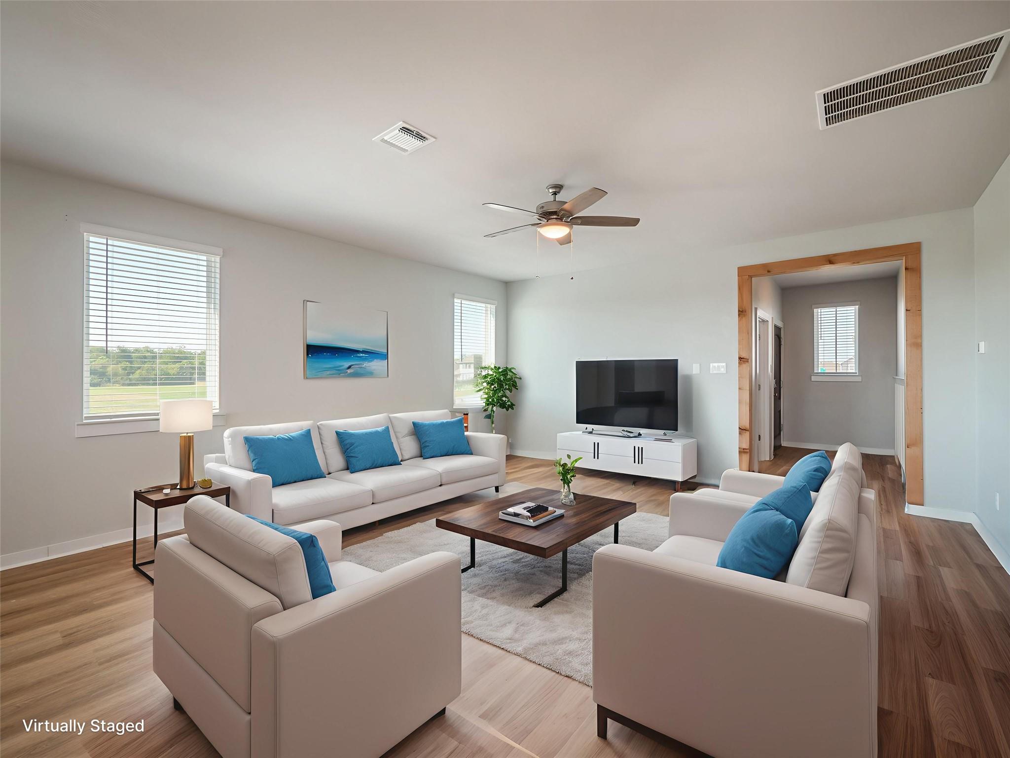 417 Ravens Crest Dr, Hutto, TX 78634