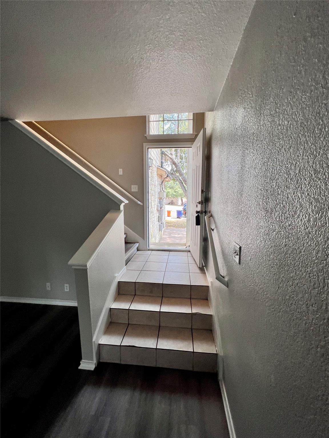 1801 Constantino Cir # A, Austin, TX 78745