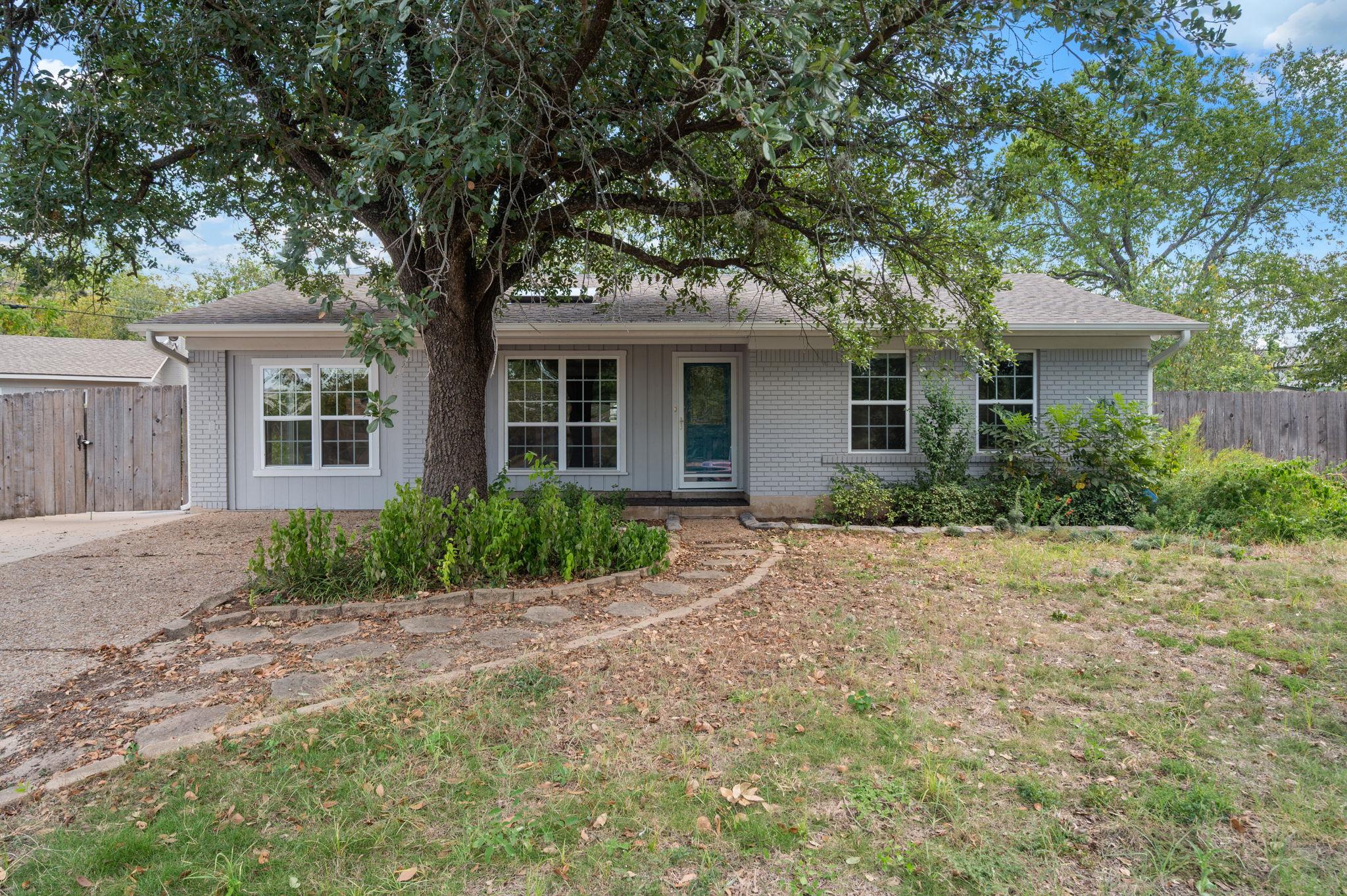 3811 Byron Dr, Austin, TX 78704