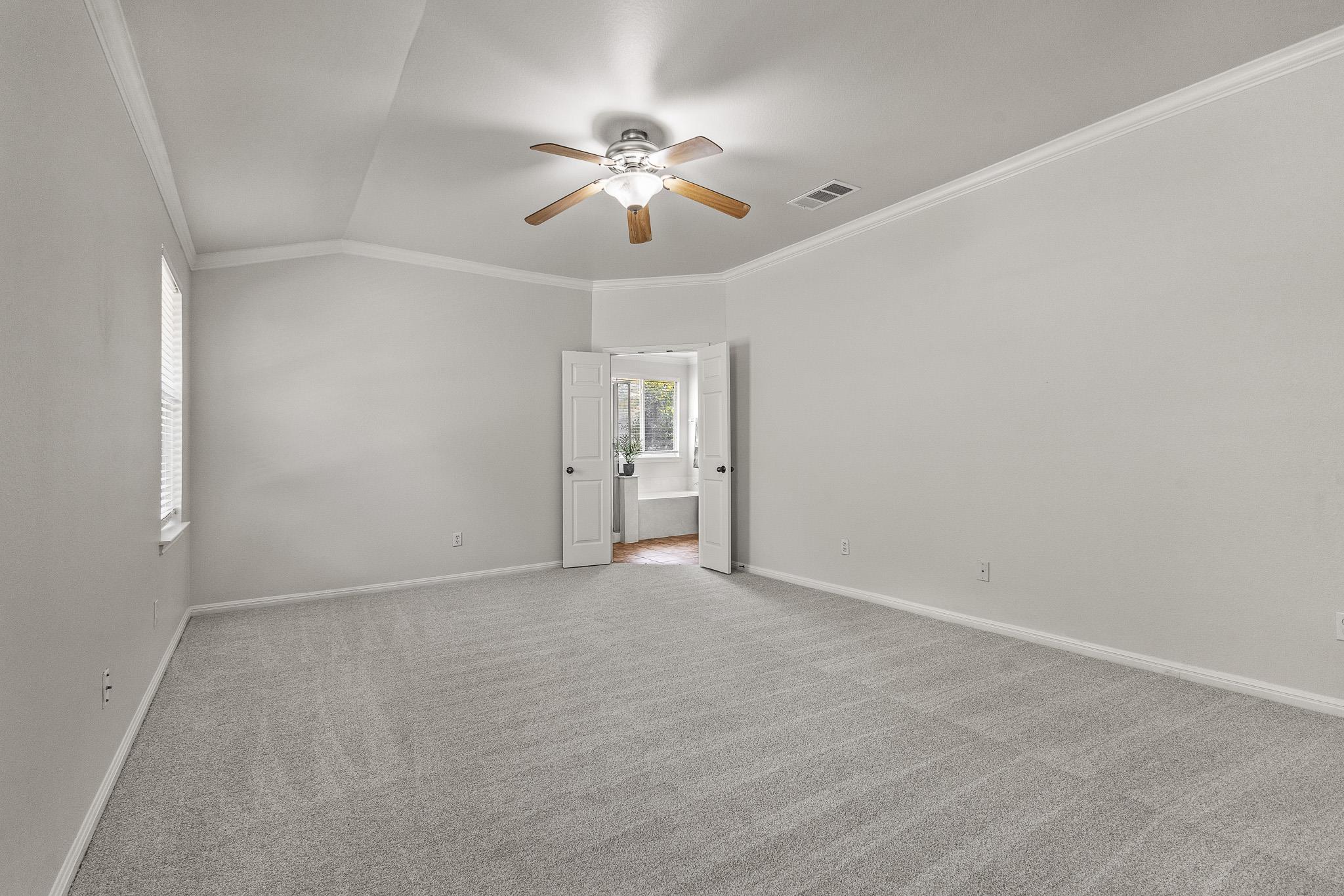 7733 Little Deer Trl, Georgetown, TX 78628