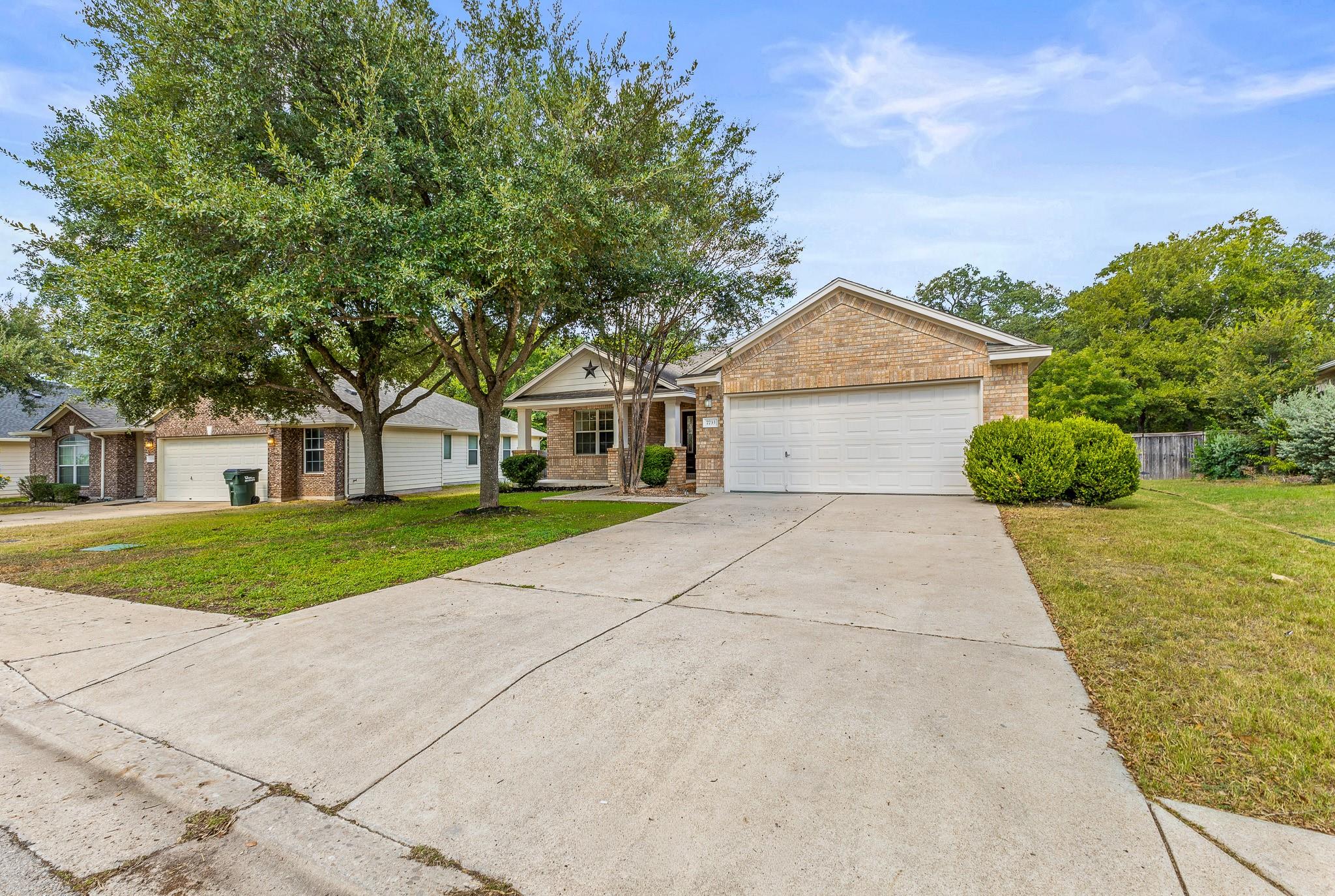 7733 Little Deer Trl, Georgetown, TX 78628