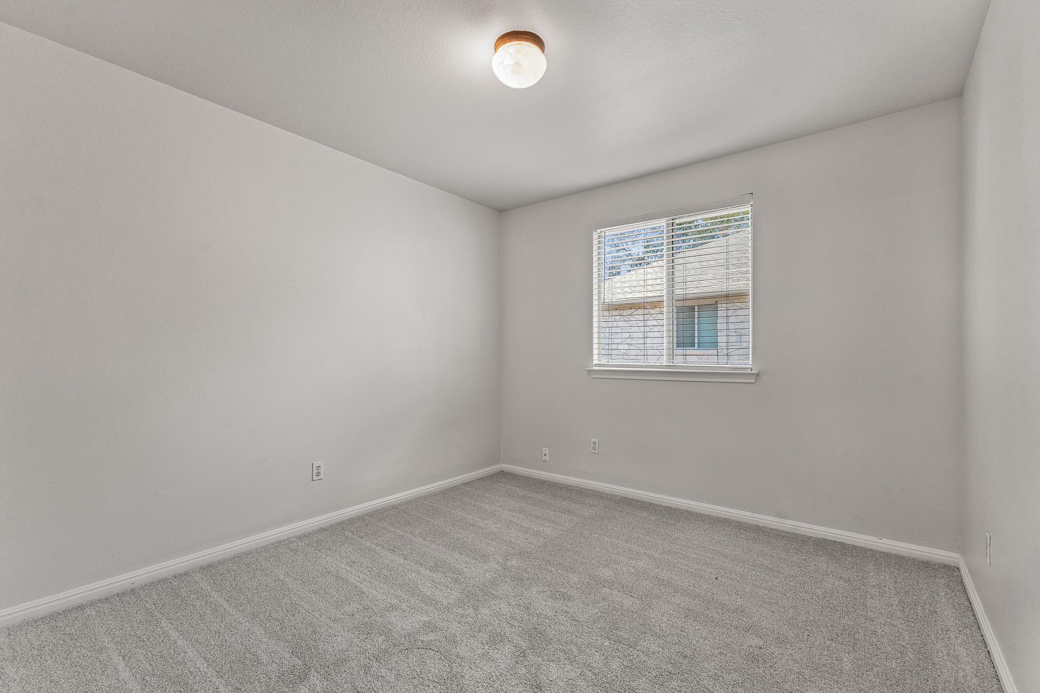 7733 Little Deer Trl, Georgetown, TX 78628